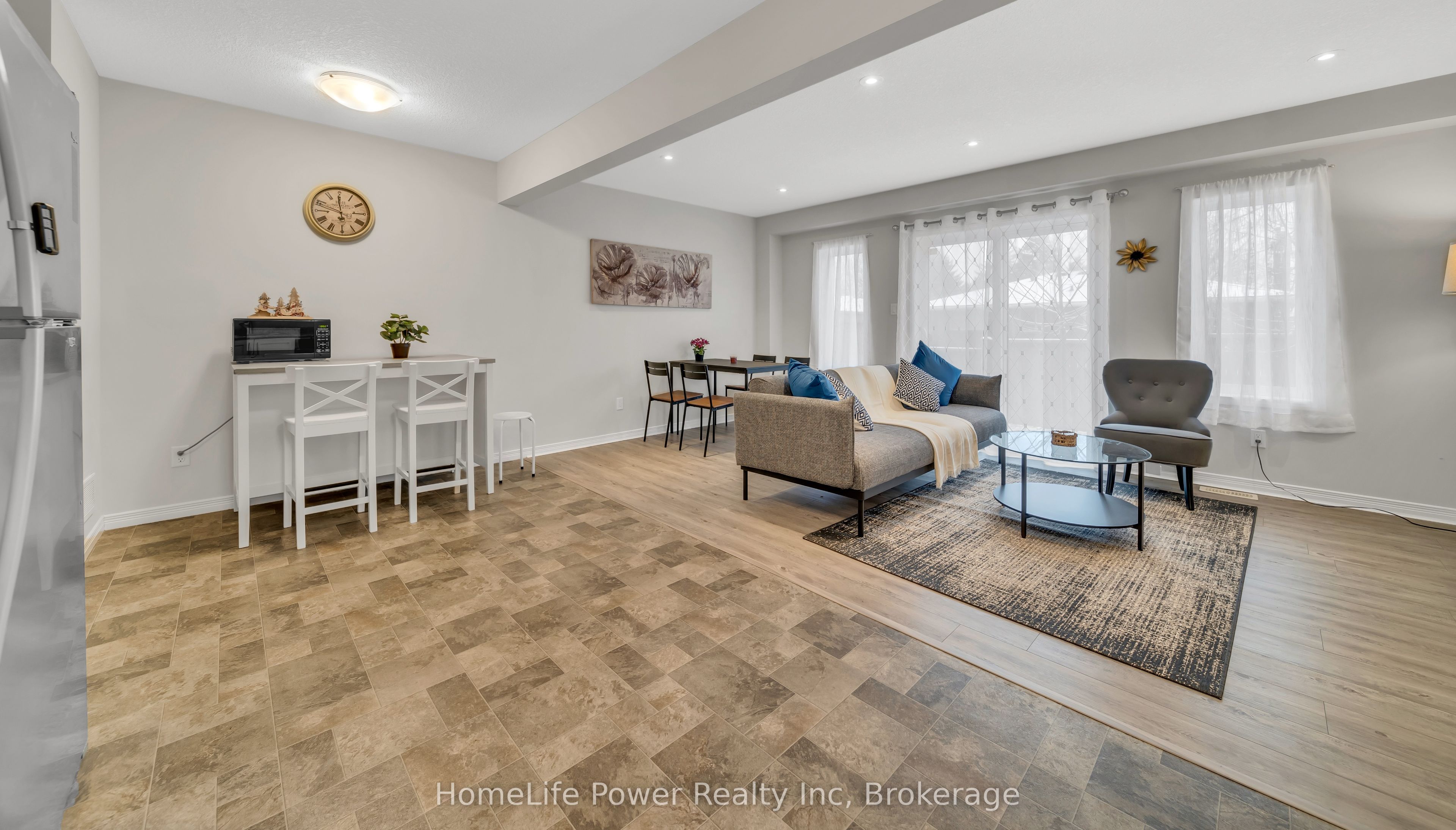 50 Pinnacle Drive 13, Kitchener, ON N2P 0H8 photo 3