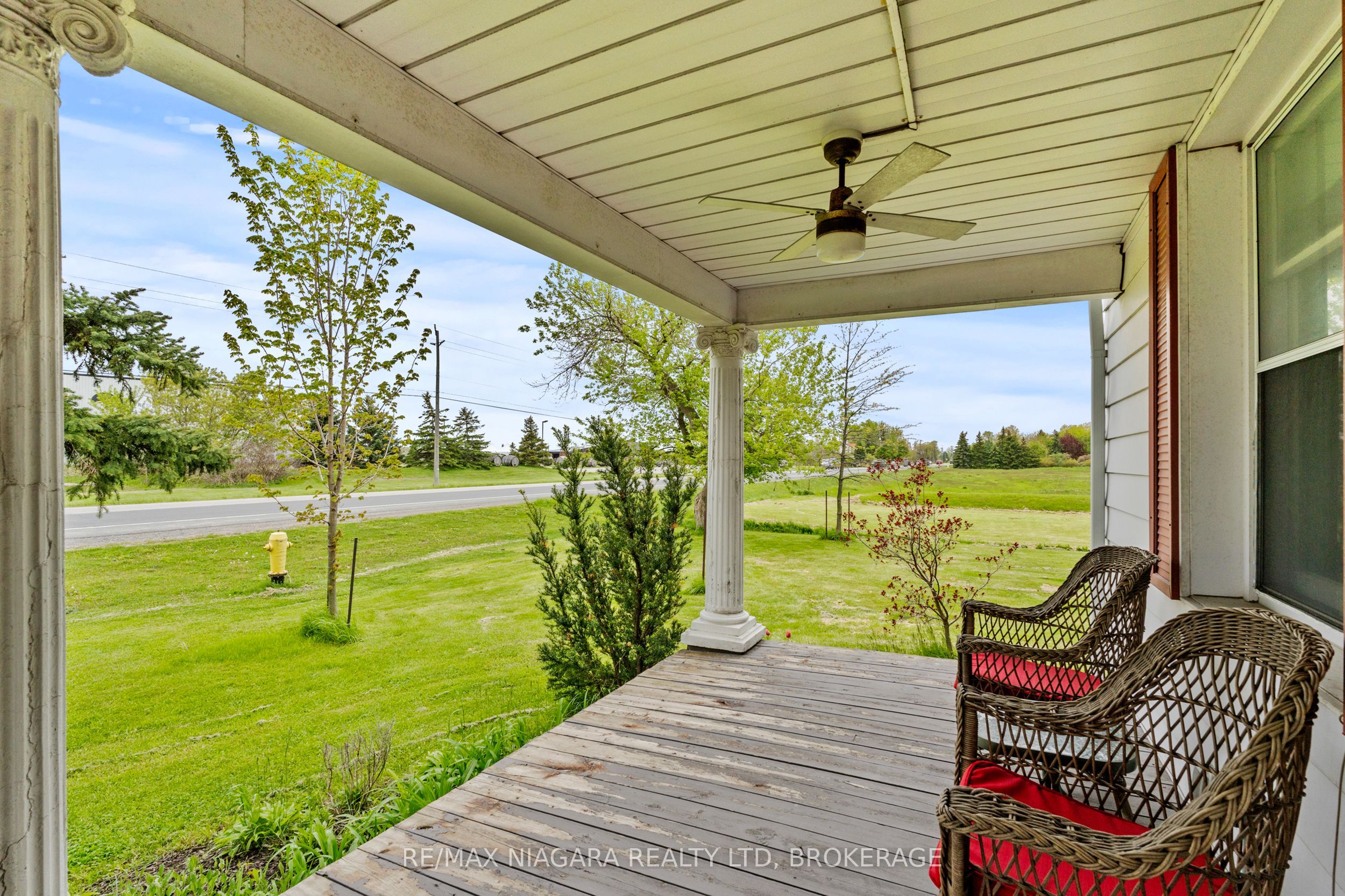 1068 Niagara Stone Road, Niagara-on-the-Lake, ON L0S 1J0 photo 4