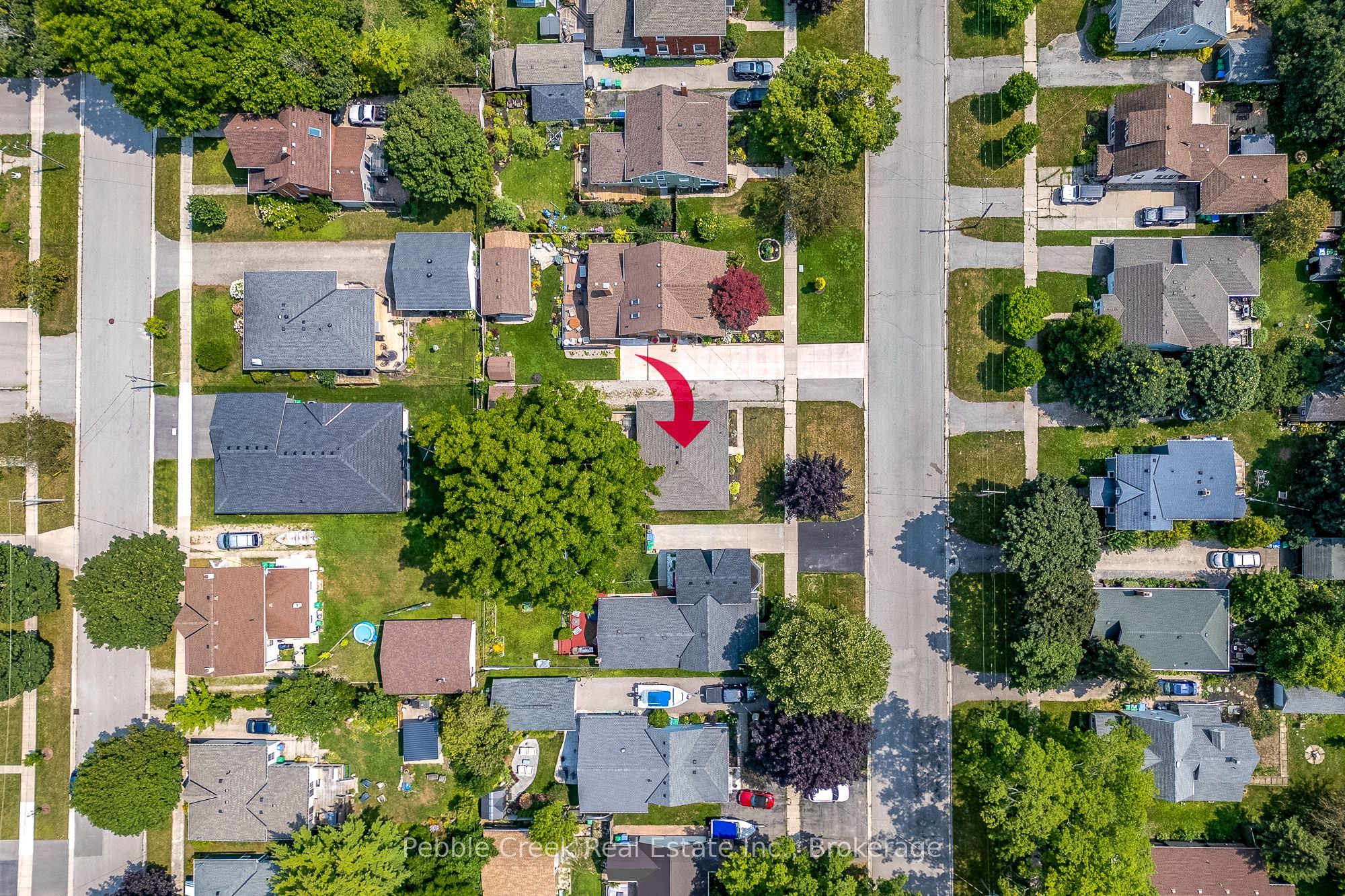 172 Elgin Avenue W, Goderich, ON N7A 2E6 photo 2