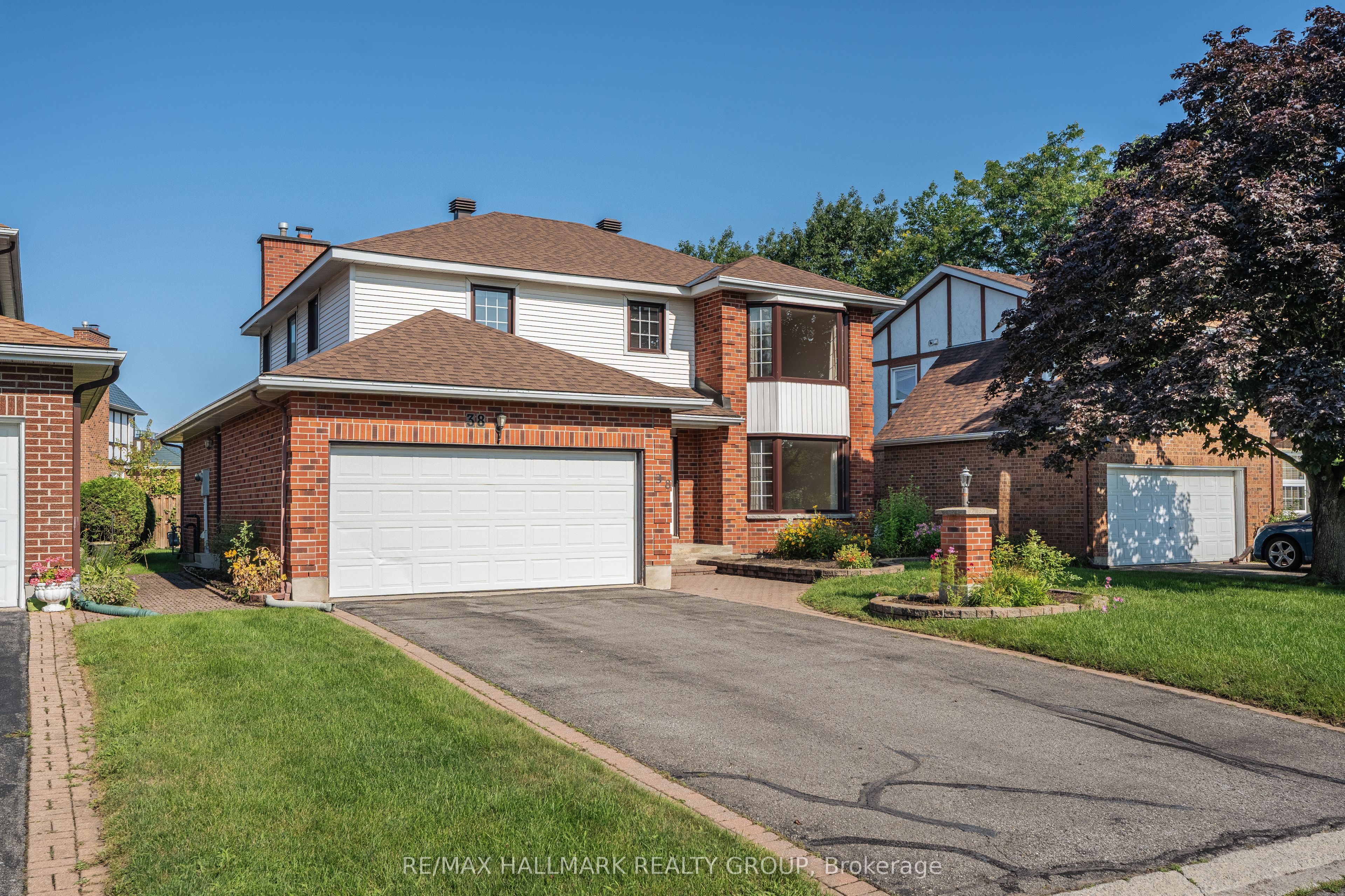 38 Bateman Drive, South of Baseline to Knoxdale, ON K2G 5H4 photo 2