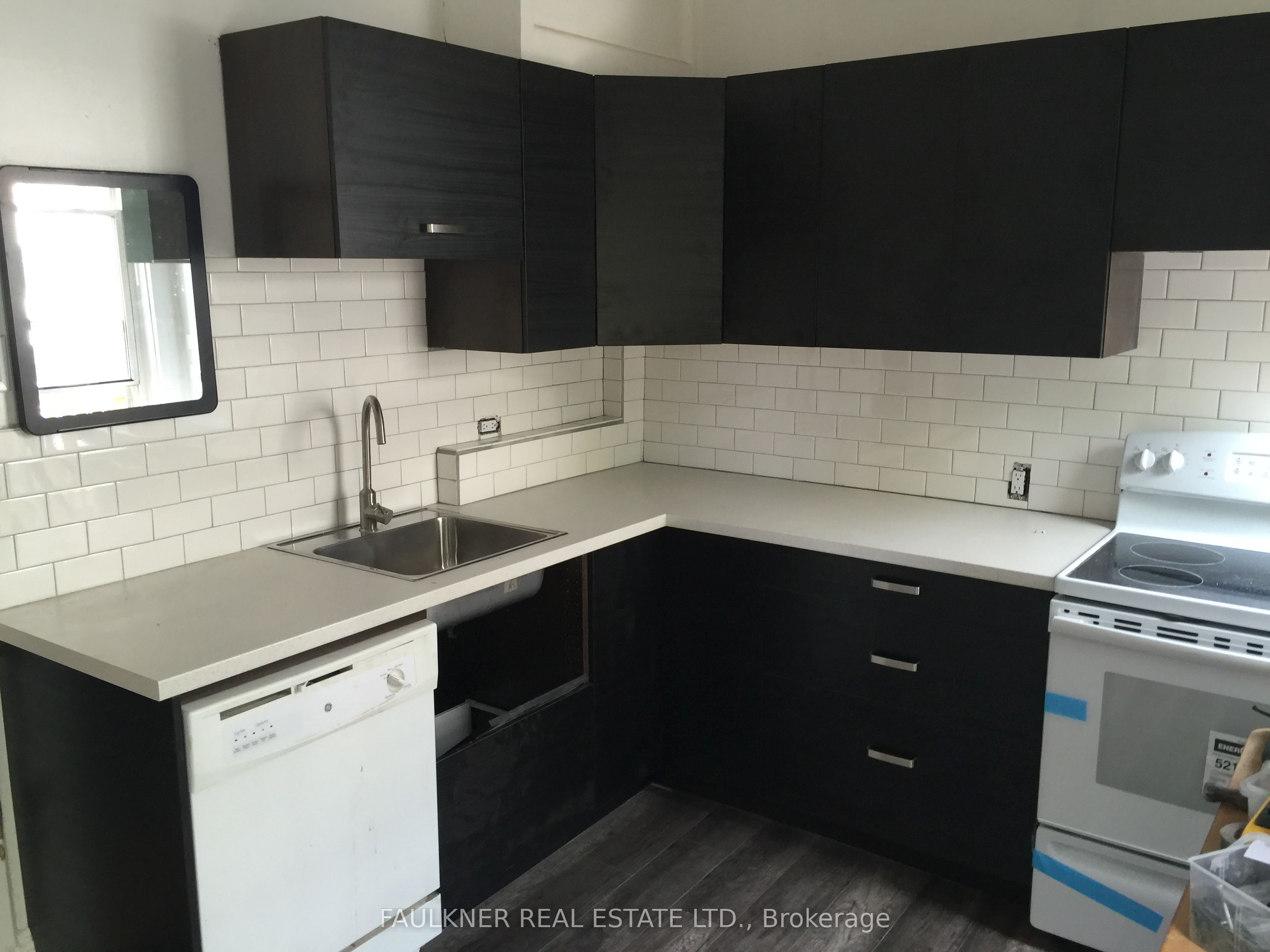 #2 - 410 Lewis Street 2, Ottawa Centre, ON K2P 0S9 photo 2