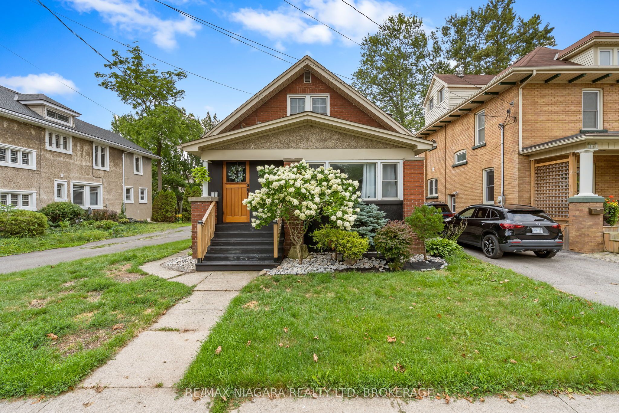 214 Kent Street, Port Colborne, ON L3K 3A1 photo 2