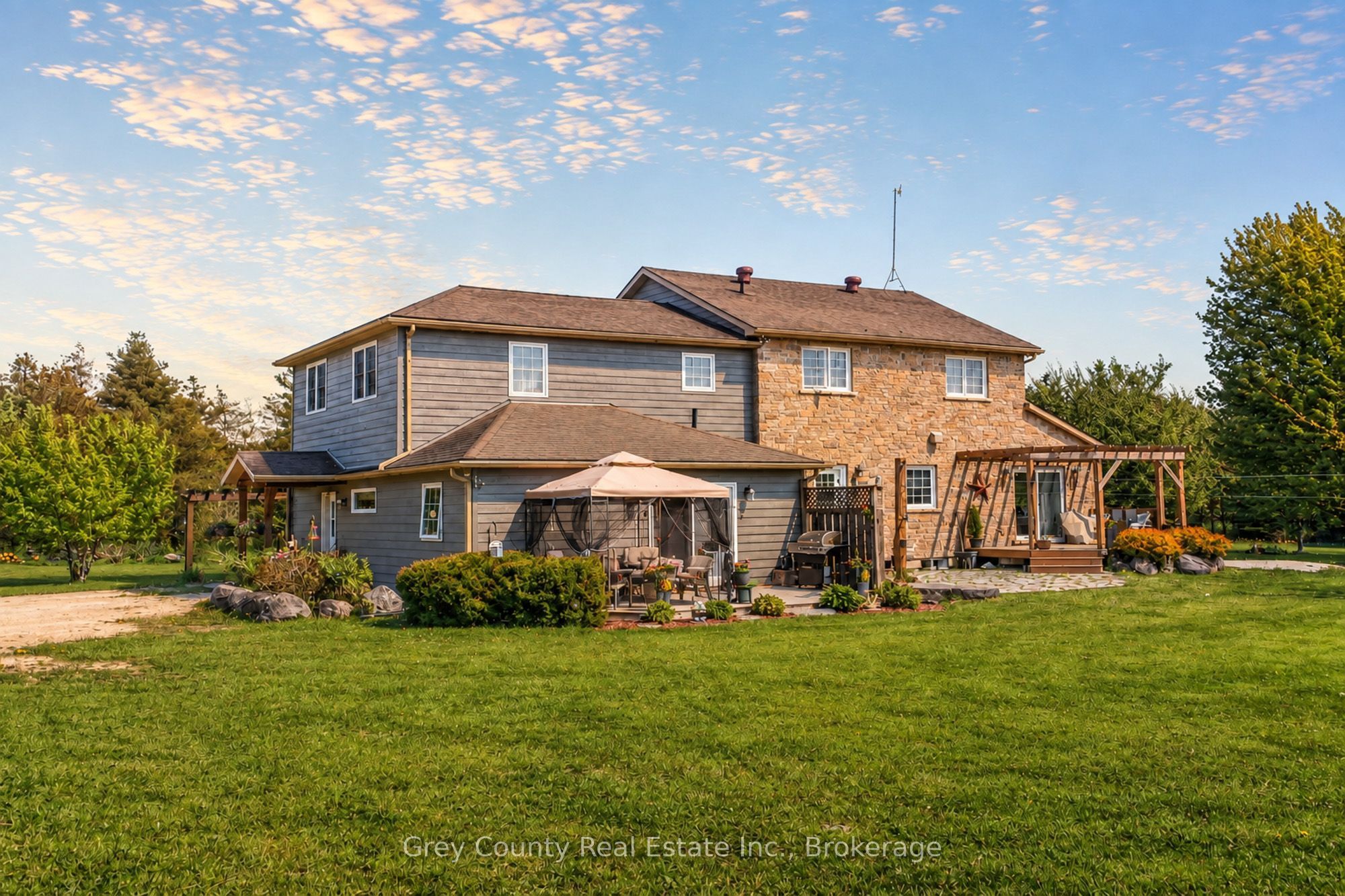 135260 9th Line, Grey Highlands, ON N0C 1H0 photo 5