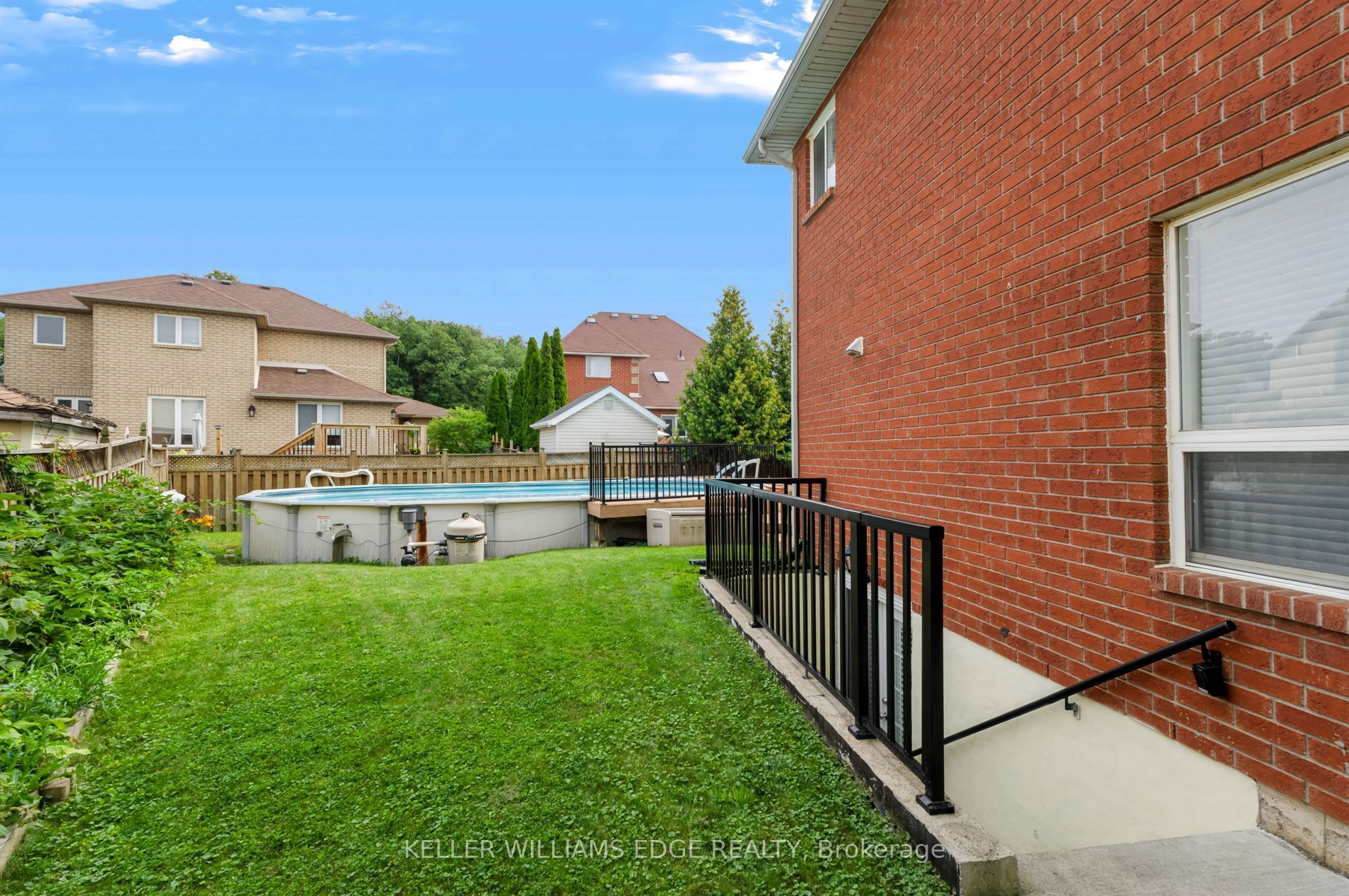 24 Eringate Drive, Hamilton, ON L8J 3Y4 photo 4