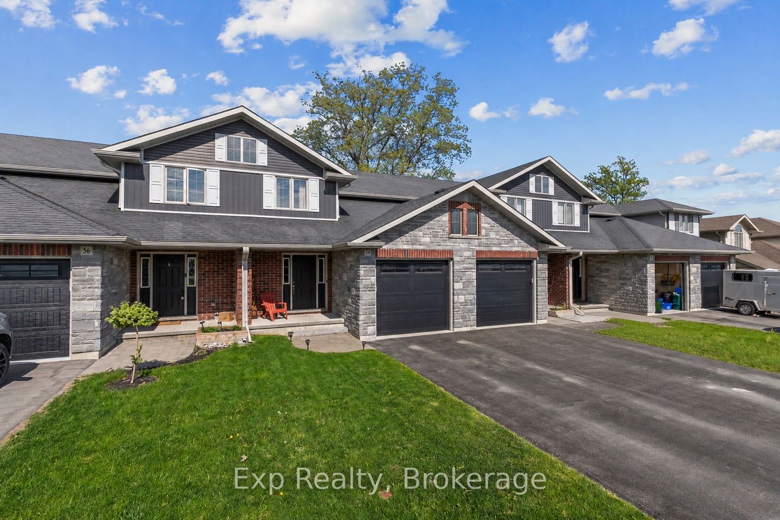 54 Cortland Crescent, Quinte West, ON K8V 0E9 photo 2