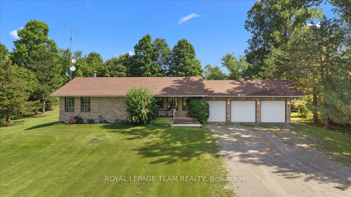 2754 Tatlock Road, Mississippi Mills, ON K0A 1P0 photo 2