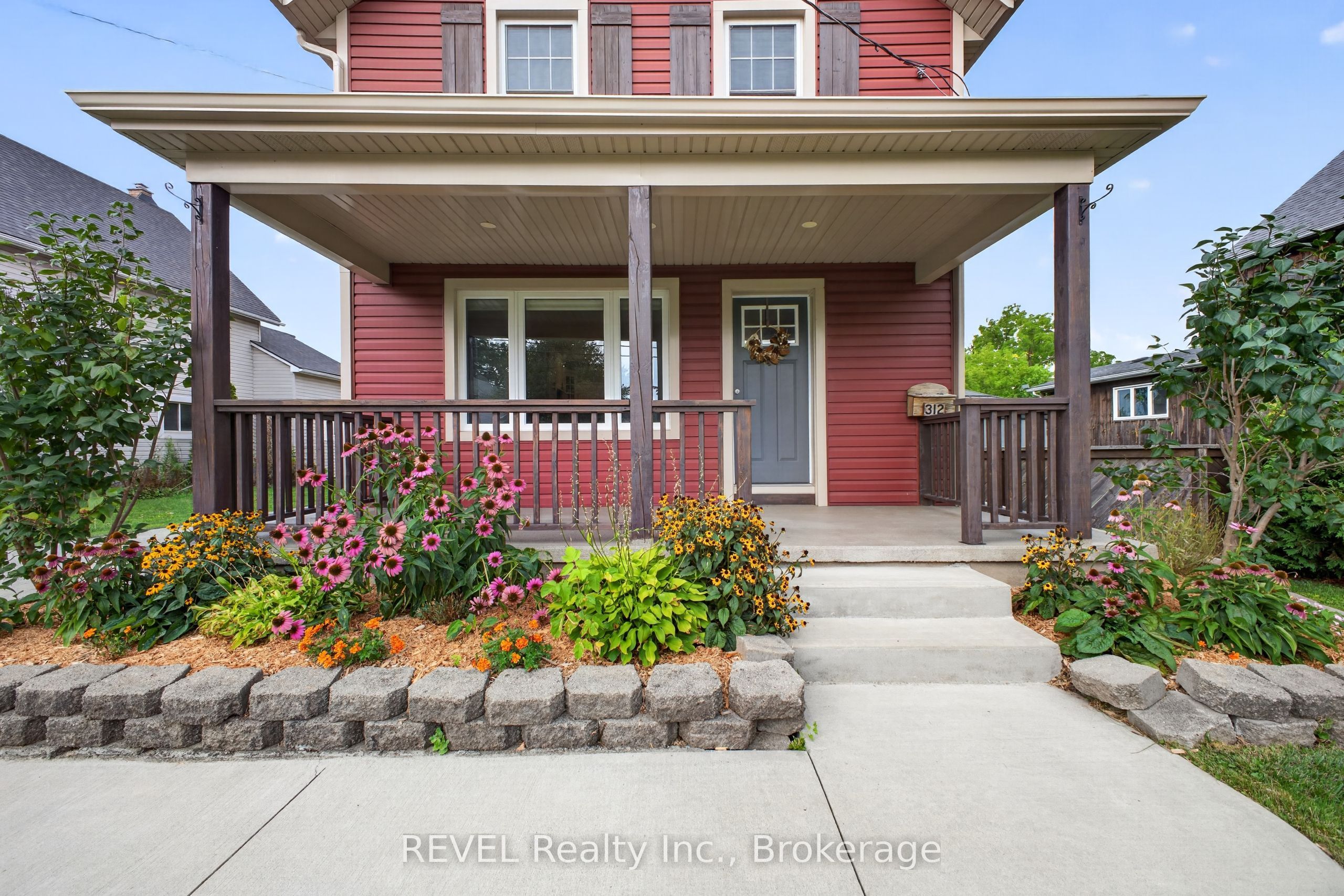 312 Phipps Street, Fort Erie, ON L2A 2V6 photo 4
