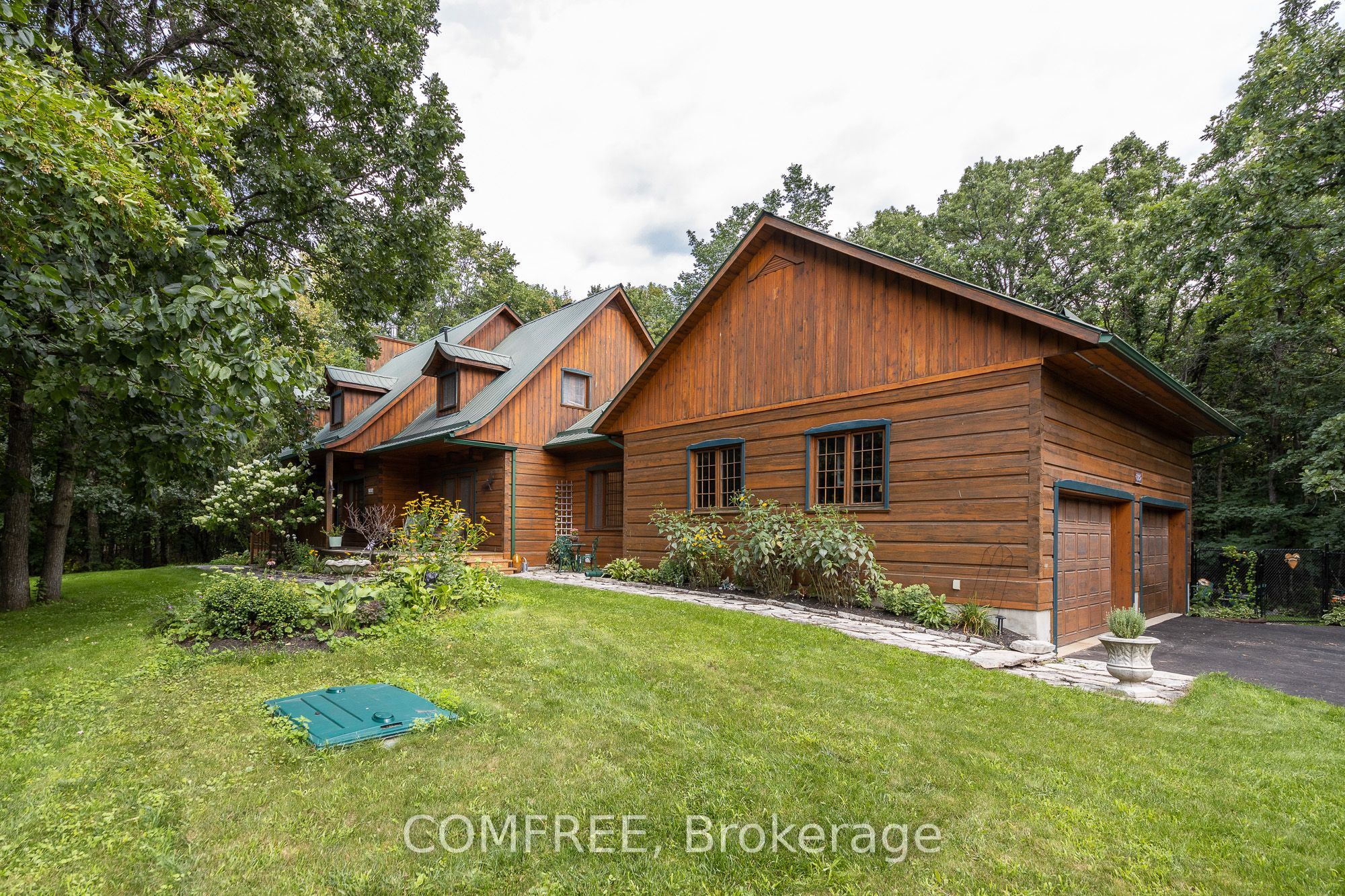 7925 Resolute Way, Greely - Metcalfe - Osgoode - Vernon and Area, ON K0A 2P0 photo 2