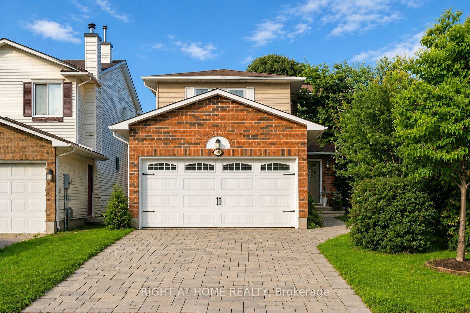 25 Waterton Crescent, Kanata, ON K2M 1Y8 photo 2