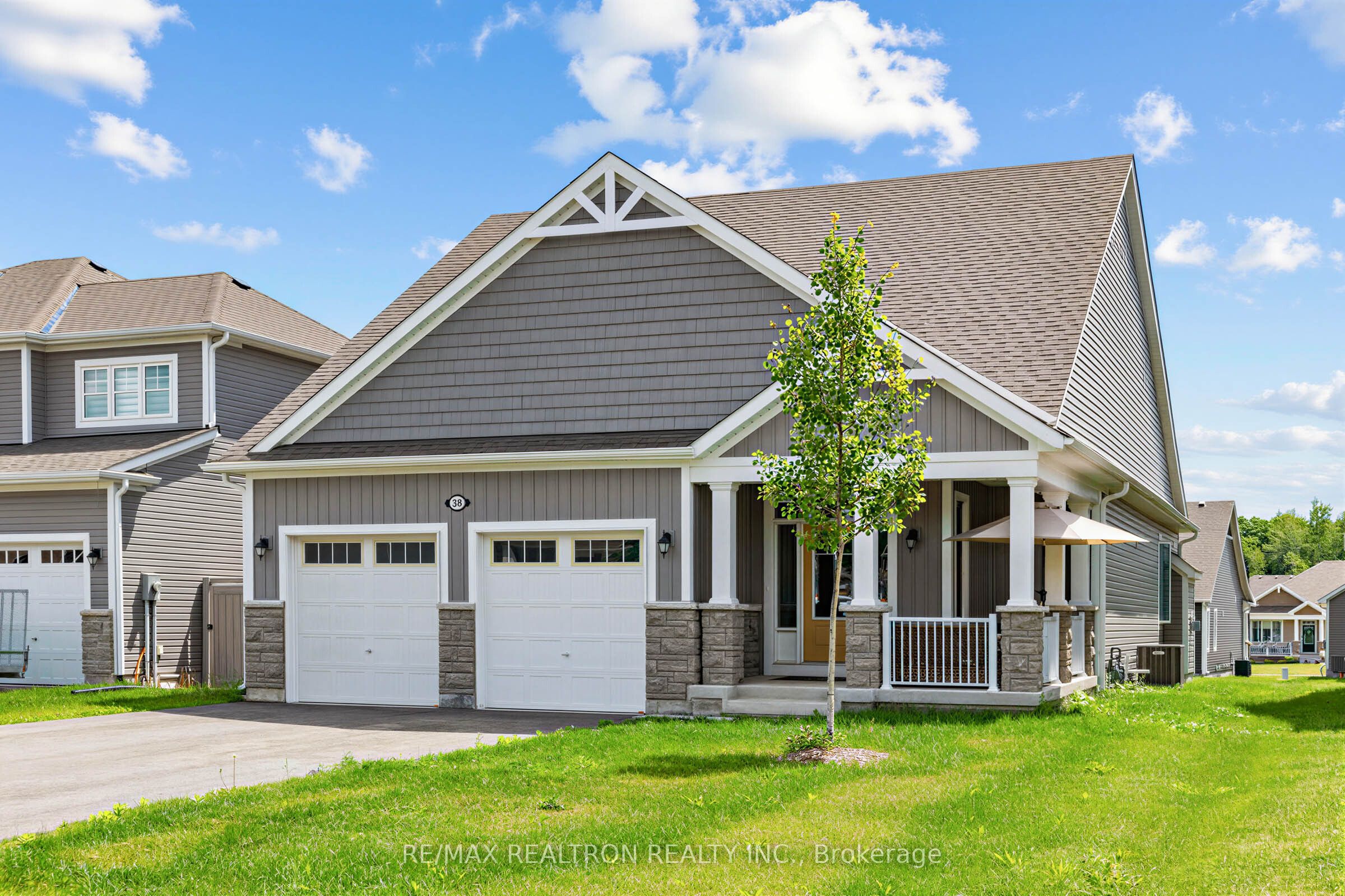 38 Chambery Street, Bracebridge, ON P1L 0N4