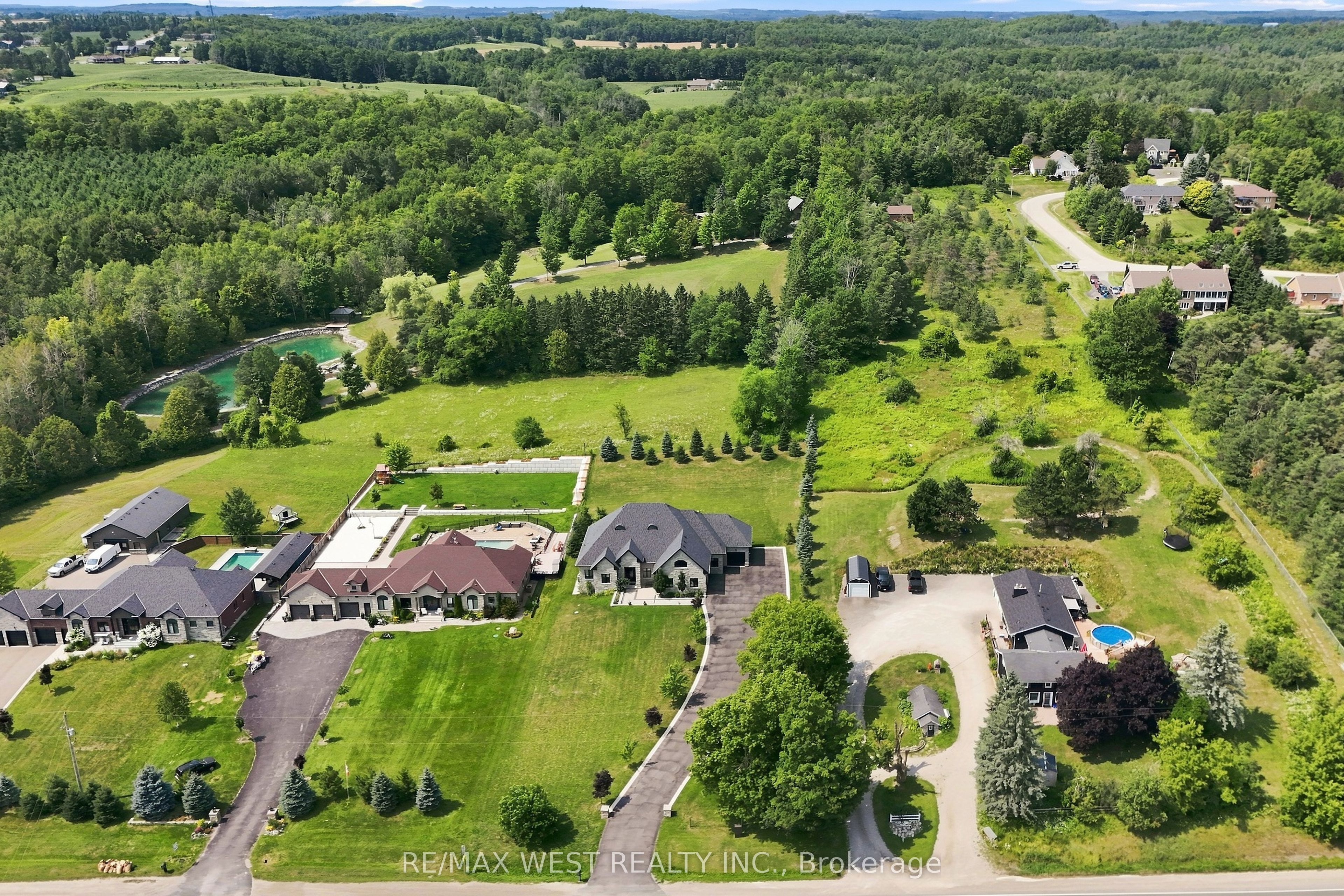 9450 Wellington Road 124, Erin, ON N0B 1T0 photo 4