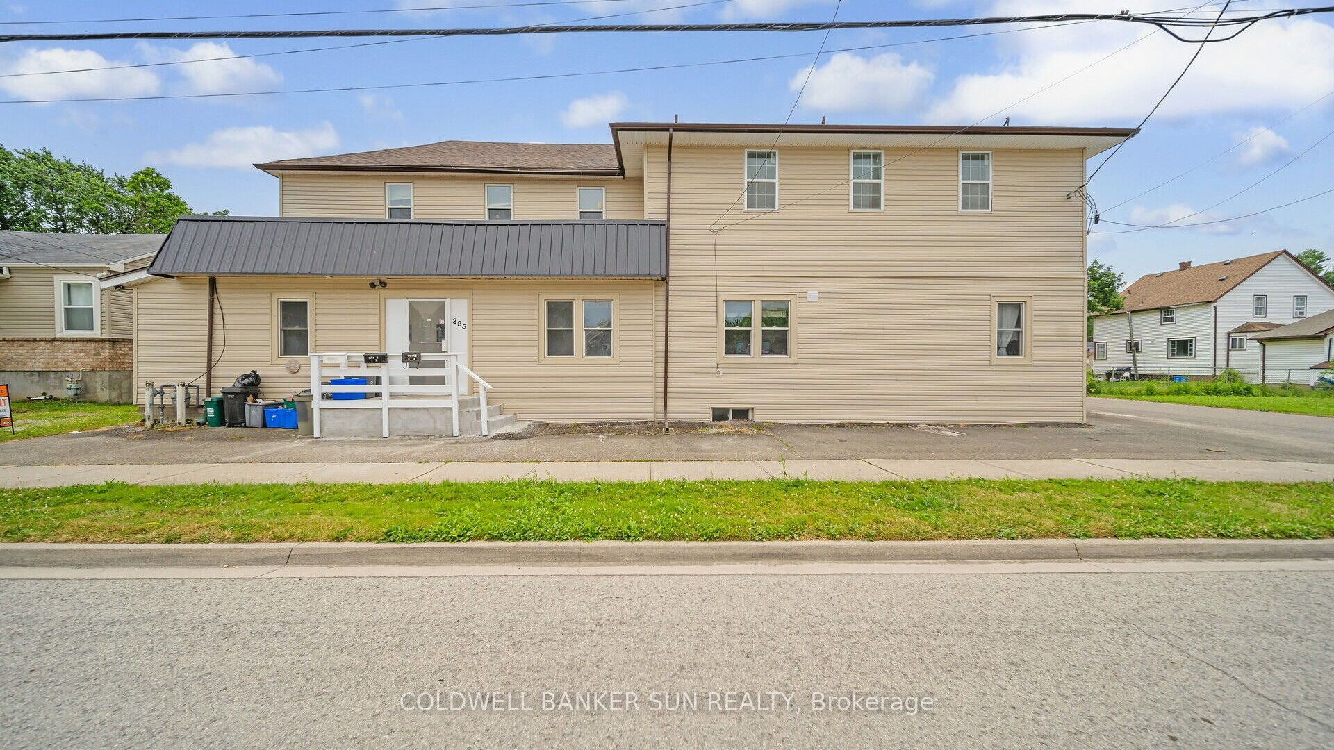 223-227 Gilmore Road, Fort Erie, ON L2A 2M2 photo 2