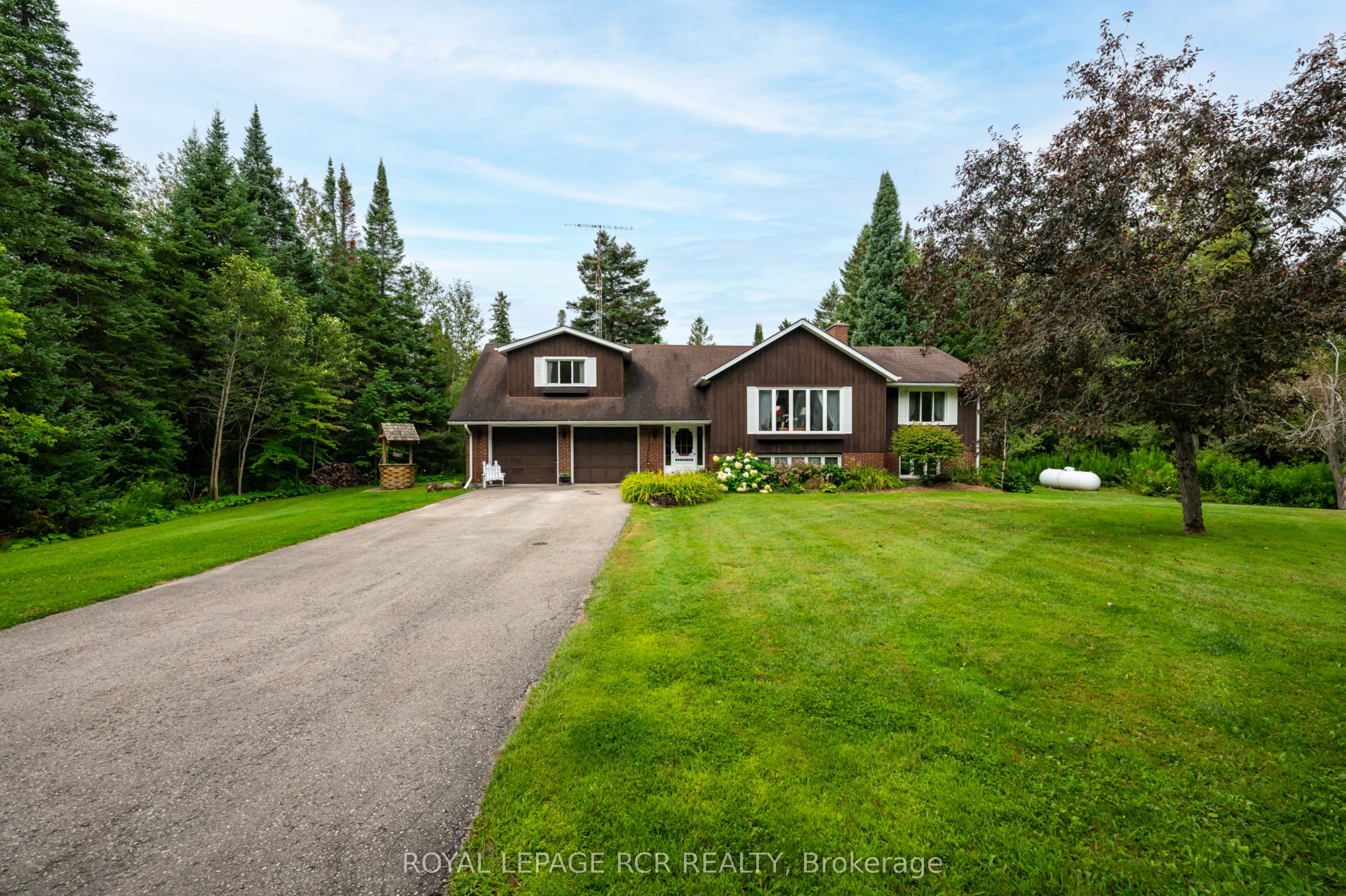 431438 19th Line, East Garafraxa, ON L9W 7E5