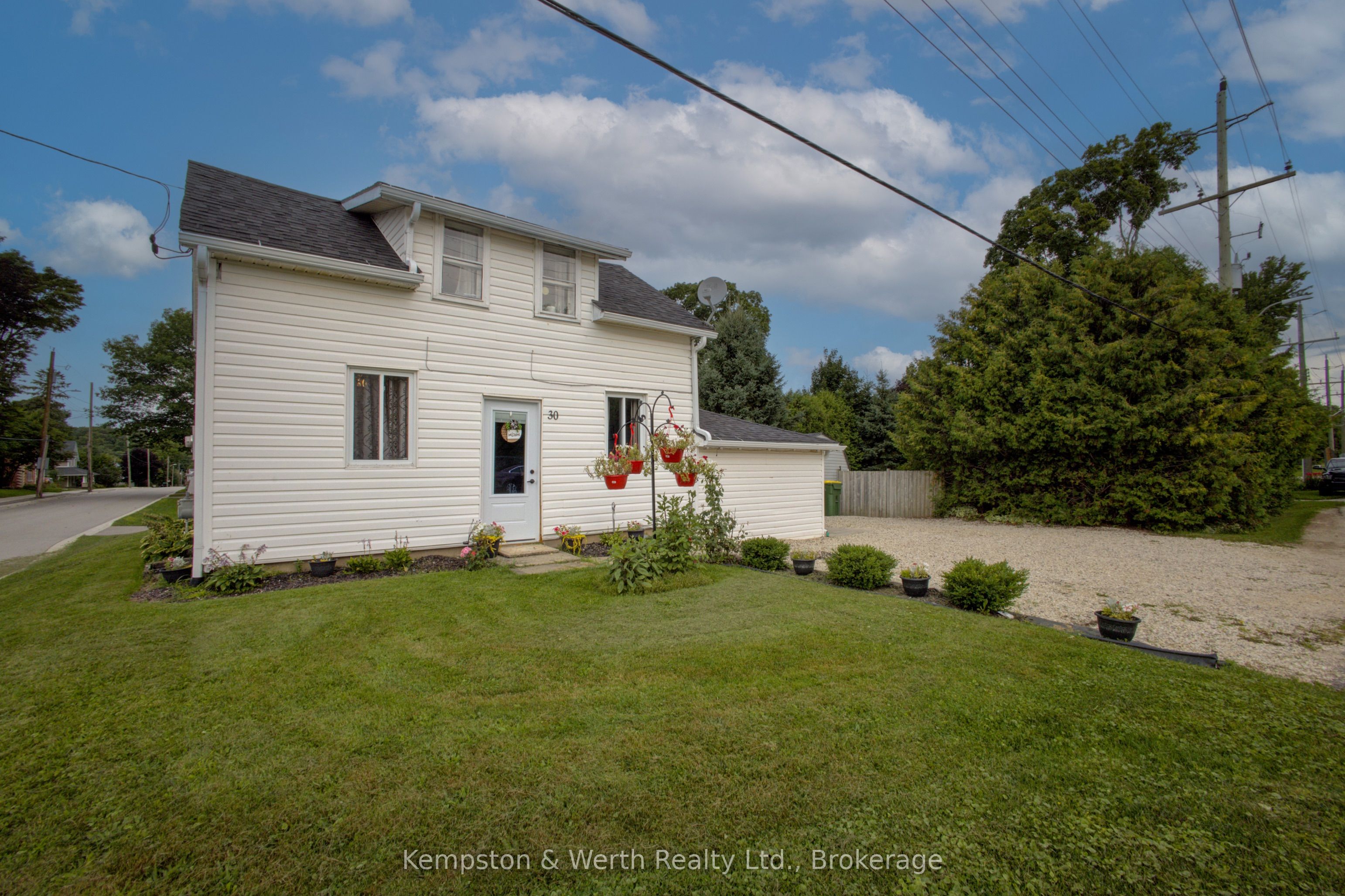 30 Campbell St Street, Grey Highlands, ON N0C 1E0 photo 3