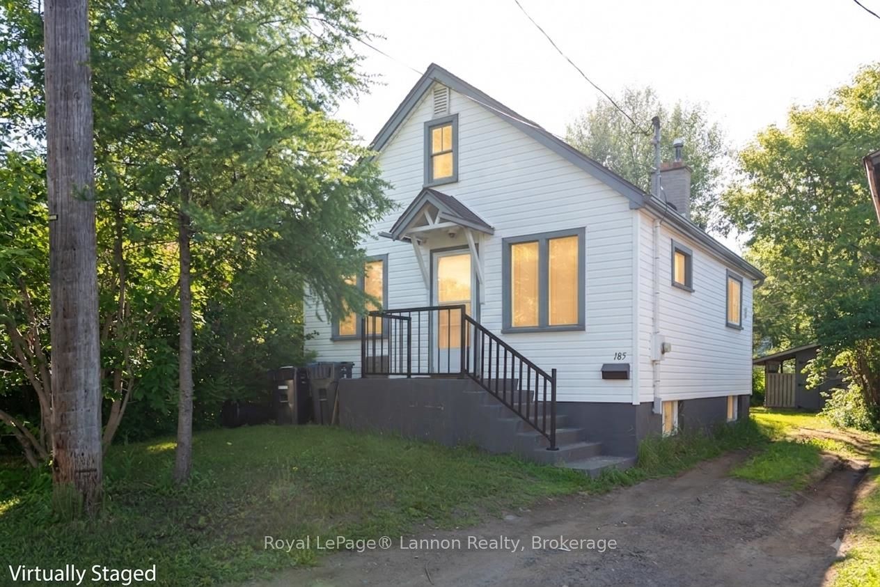 185 Empress St S, Thunder Bay, ON P7B 4N8