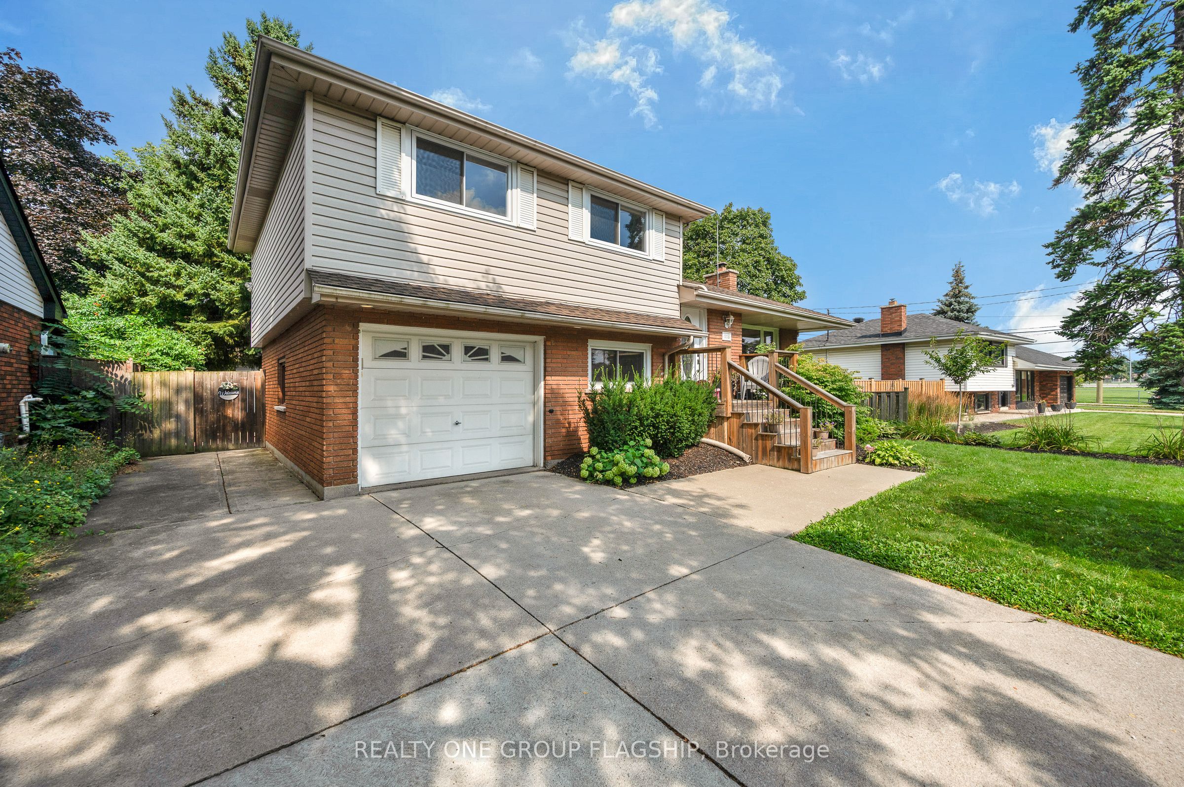118 Princeton Drive, Hamilton, ON L8T 4B7 photo 3