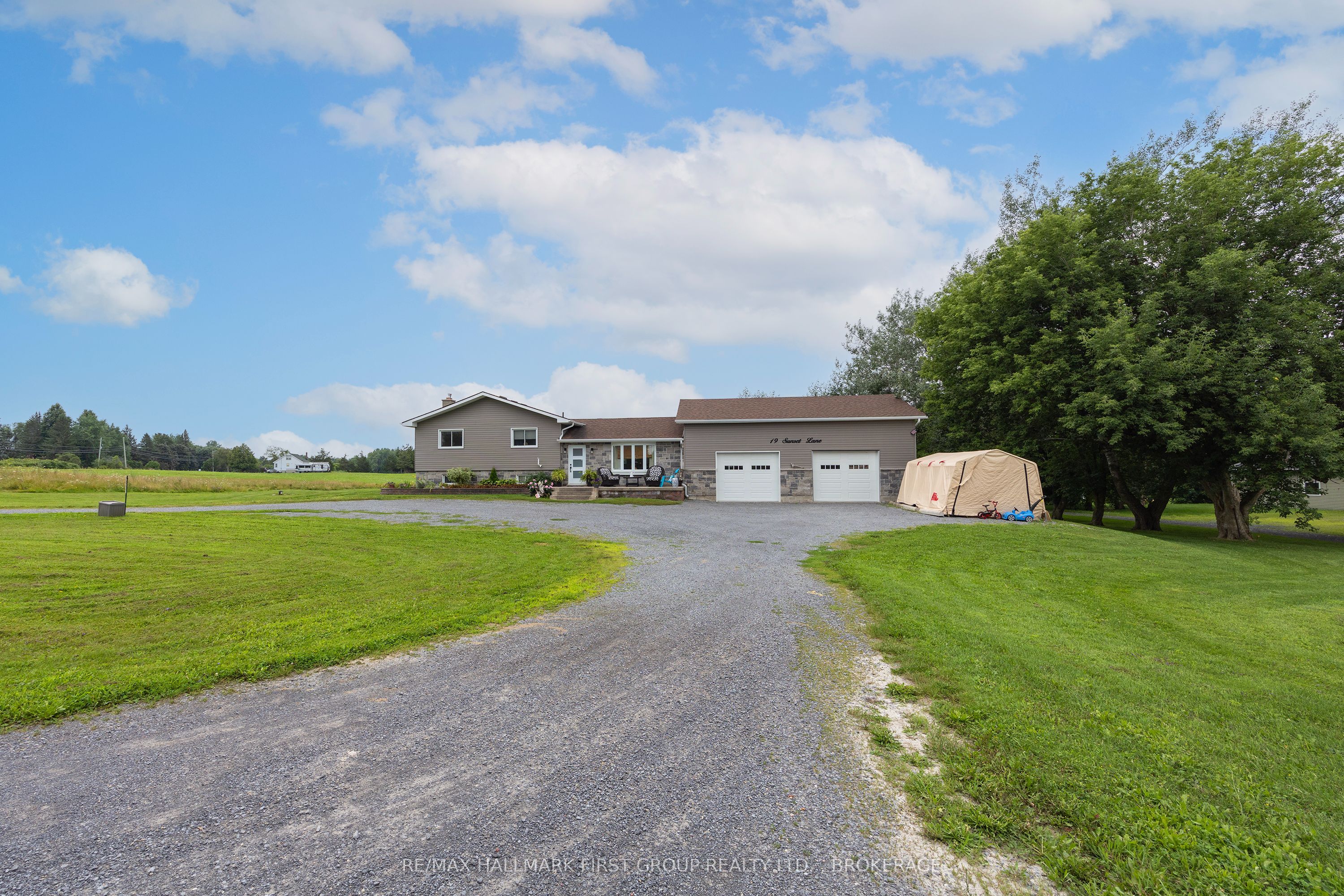 19 Sunset Lane, Kingston, ON K7L 4V3 photo 3