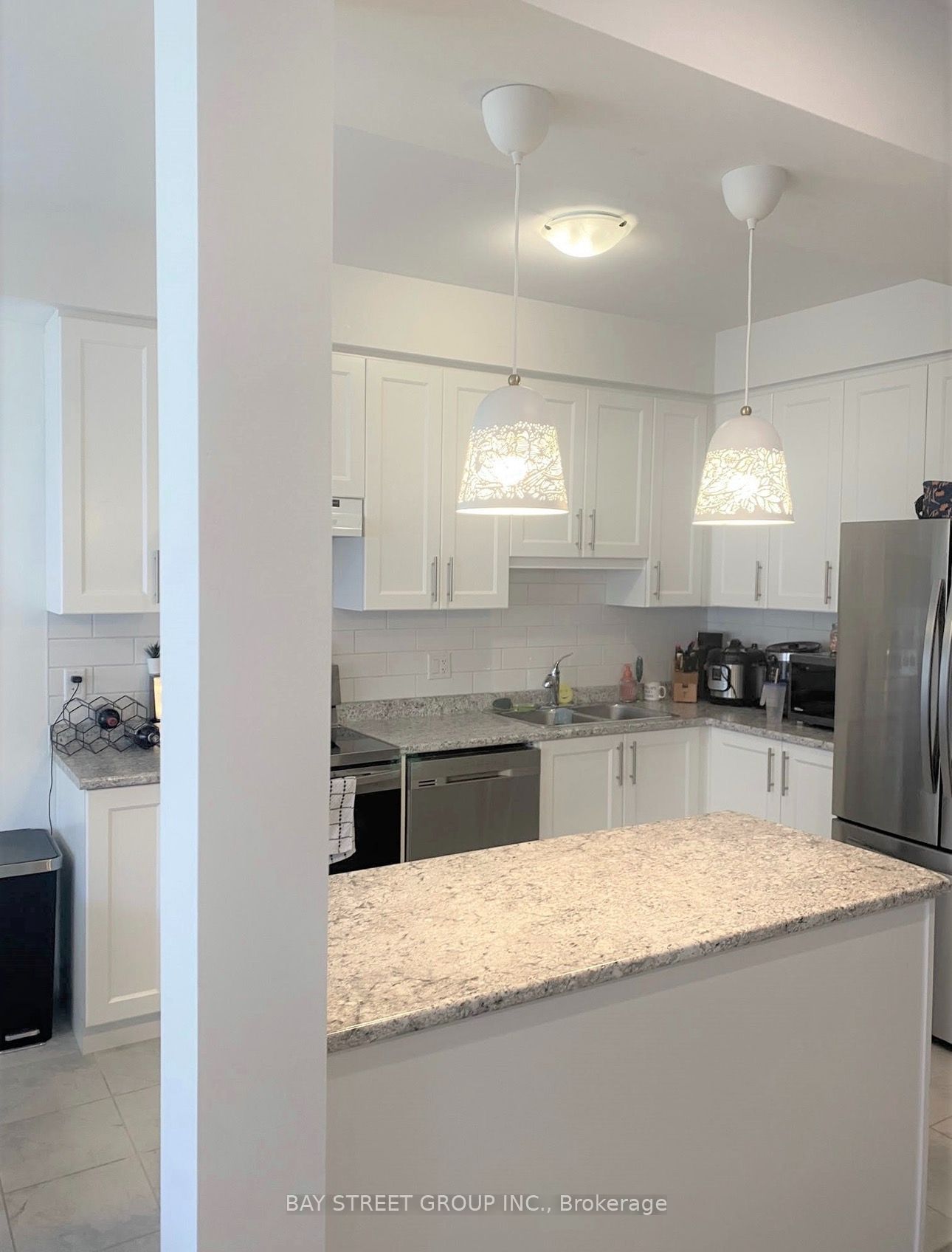 61 Beasley Grove, Hamilton, ON L9K 0J7 photo 5