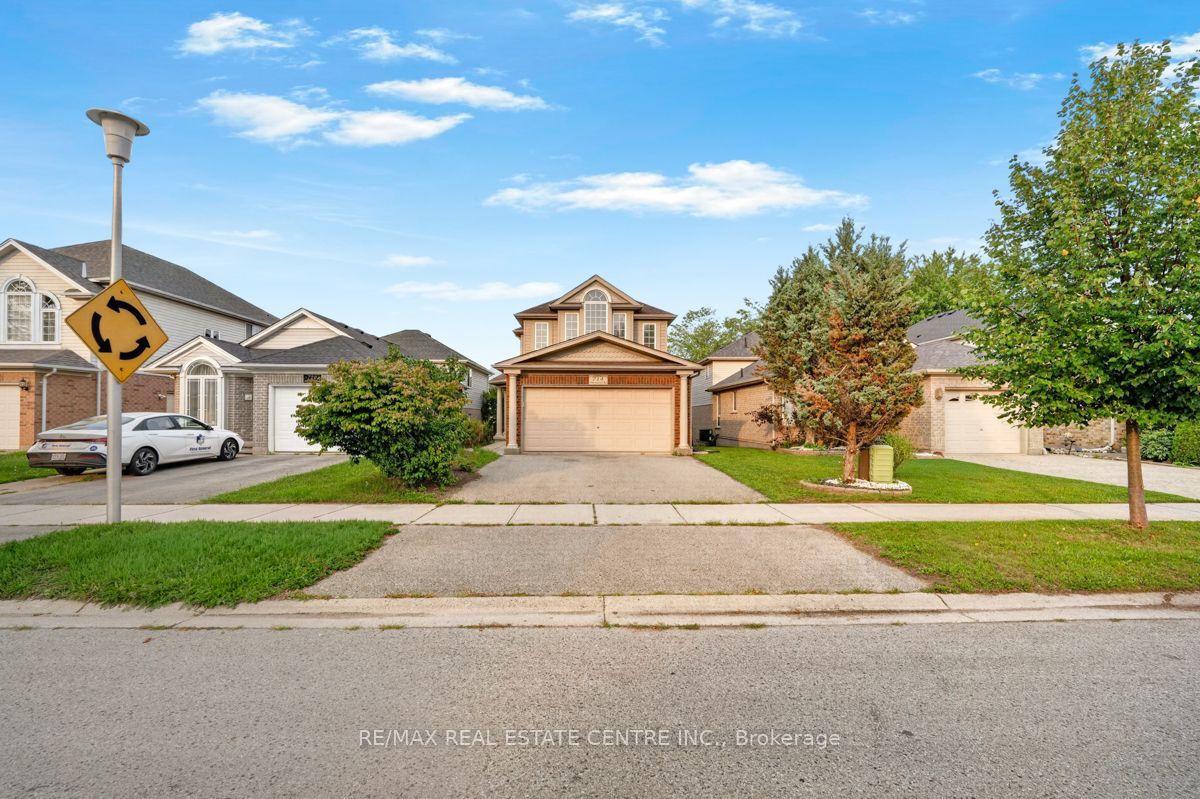 714 OAKCROSSING Road, London North, ON N6H 5V9 photo 2