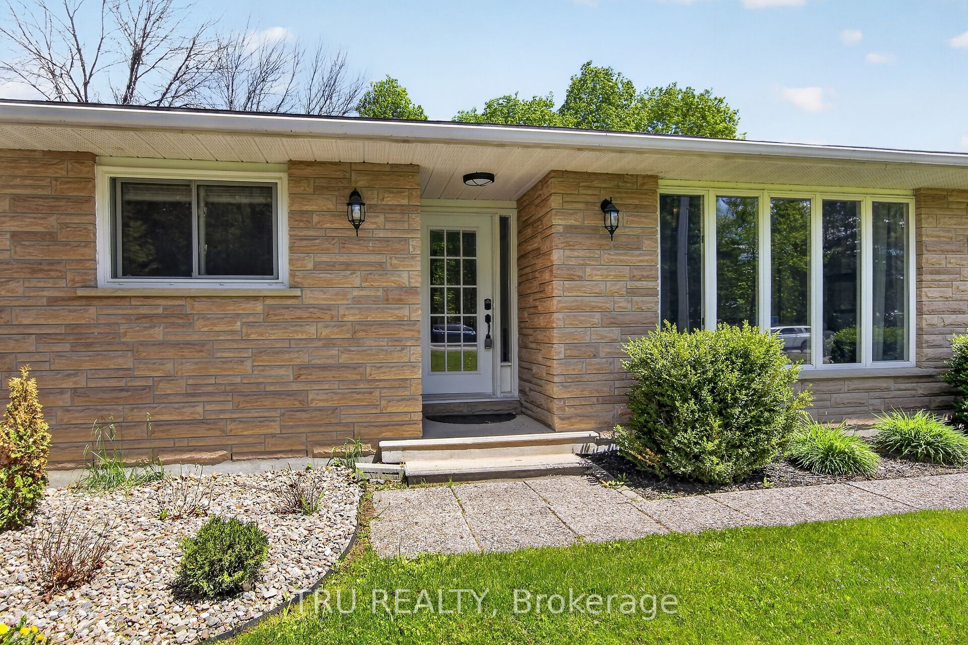 3910 HIGHLAND Road, McNab/Braeside, ON K0A 3L0 photo 3