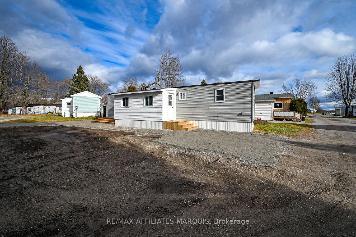 418 NICOLE Street, Smiths Falls, ON K7A 4S4 photo 5