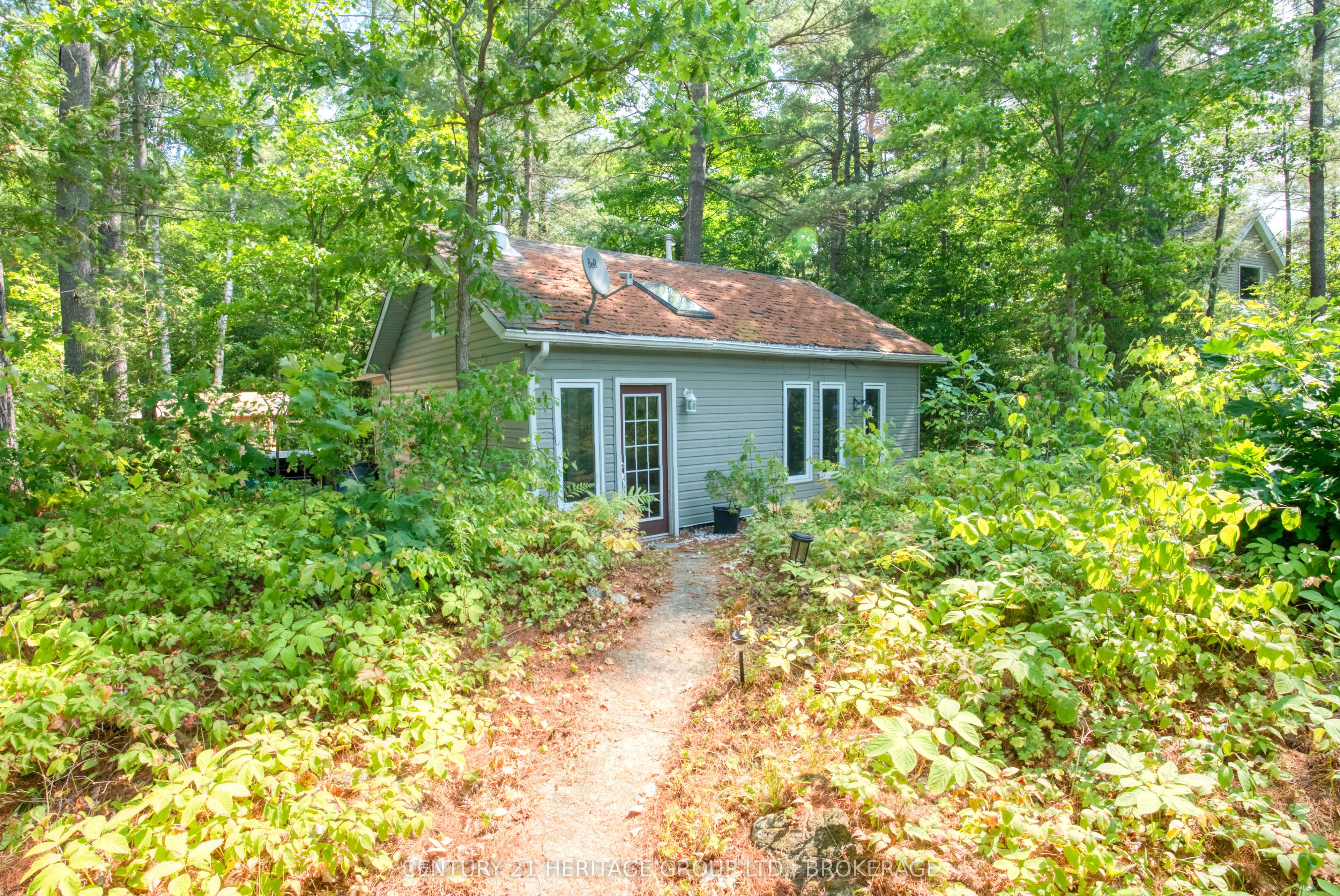 1036A Twin Lake Lane, Frontenac, ON K0H 2P0 photo 4