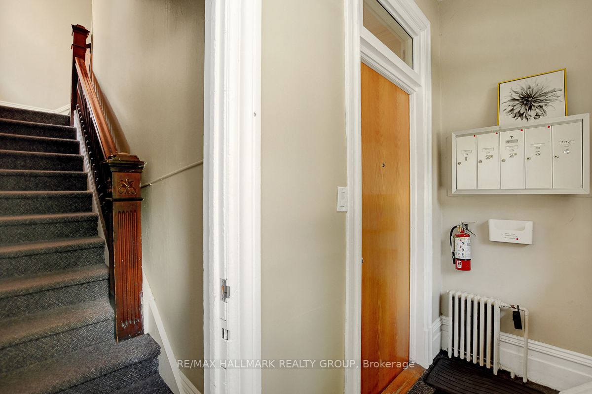120 Strathcona Avenue, Glebe - Ottawa East and Area, ON K1S 1X6 photo 3