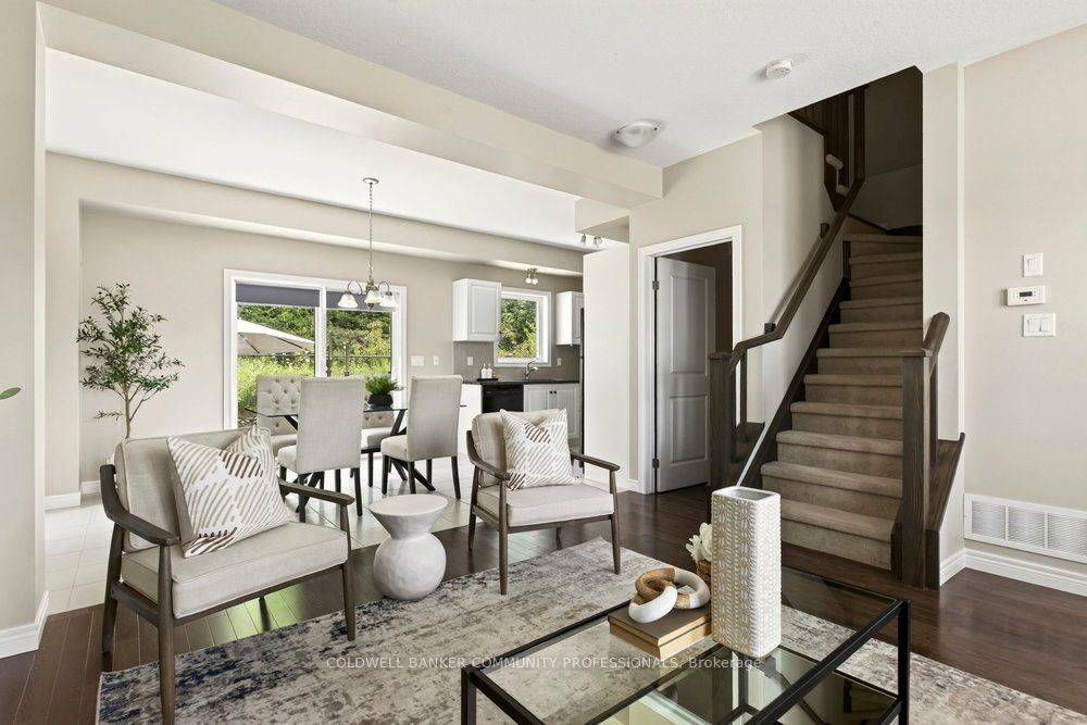 44 Westbank Trail, Hamilton, ON L8J 0H5 photo 5