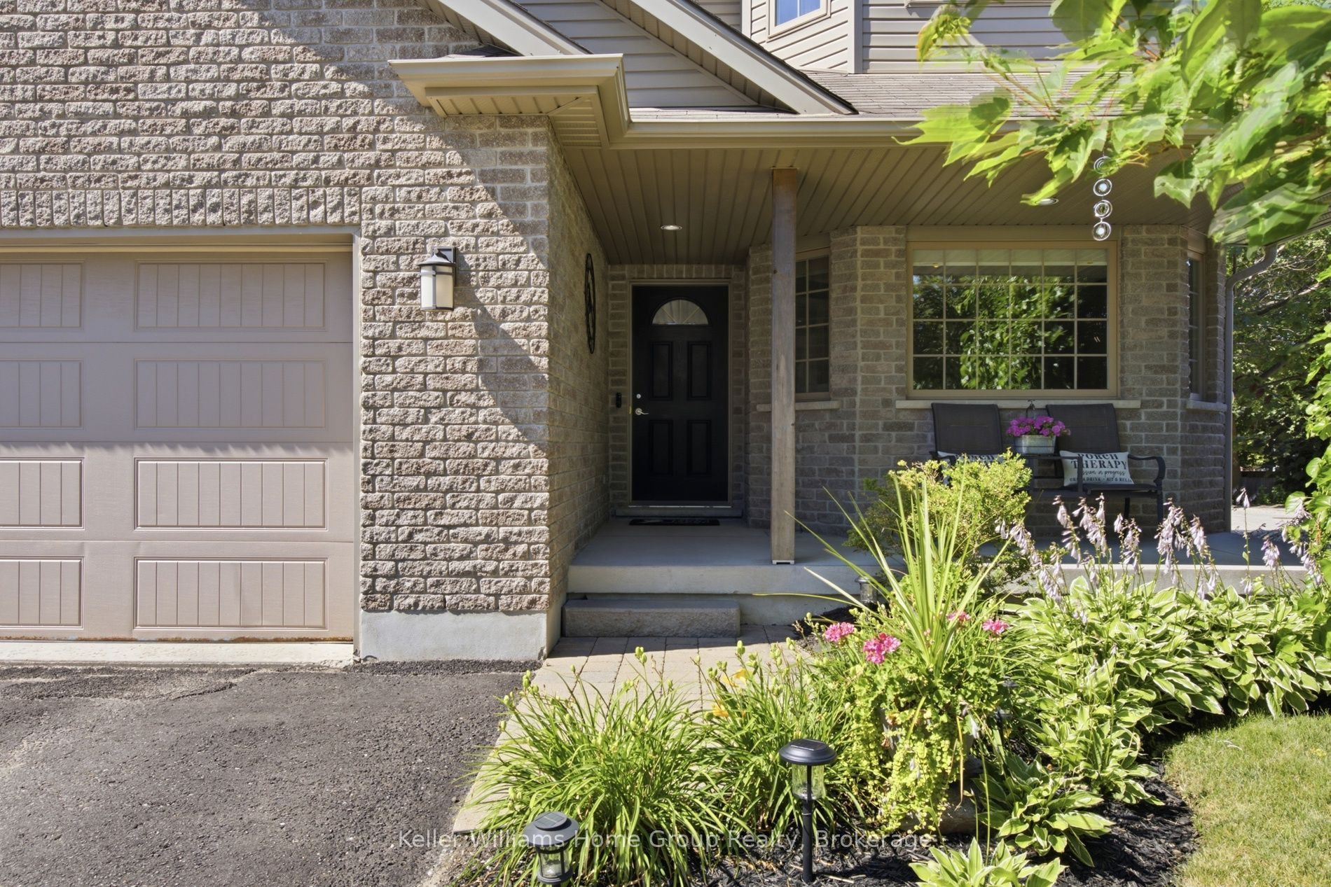 30 Inett Way, Centre Wellington, ON N1M 0A6 photo 2