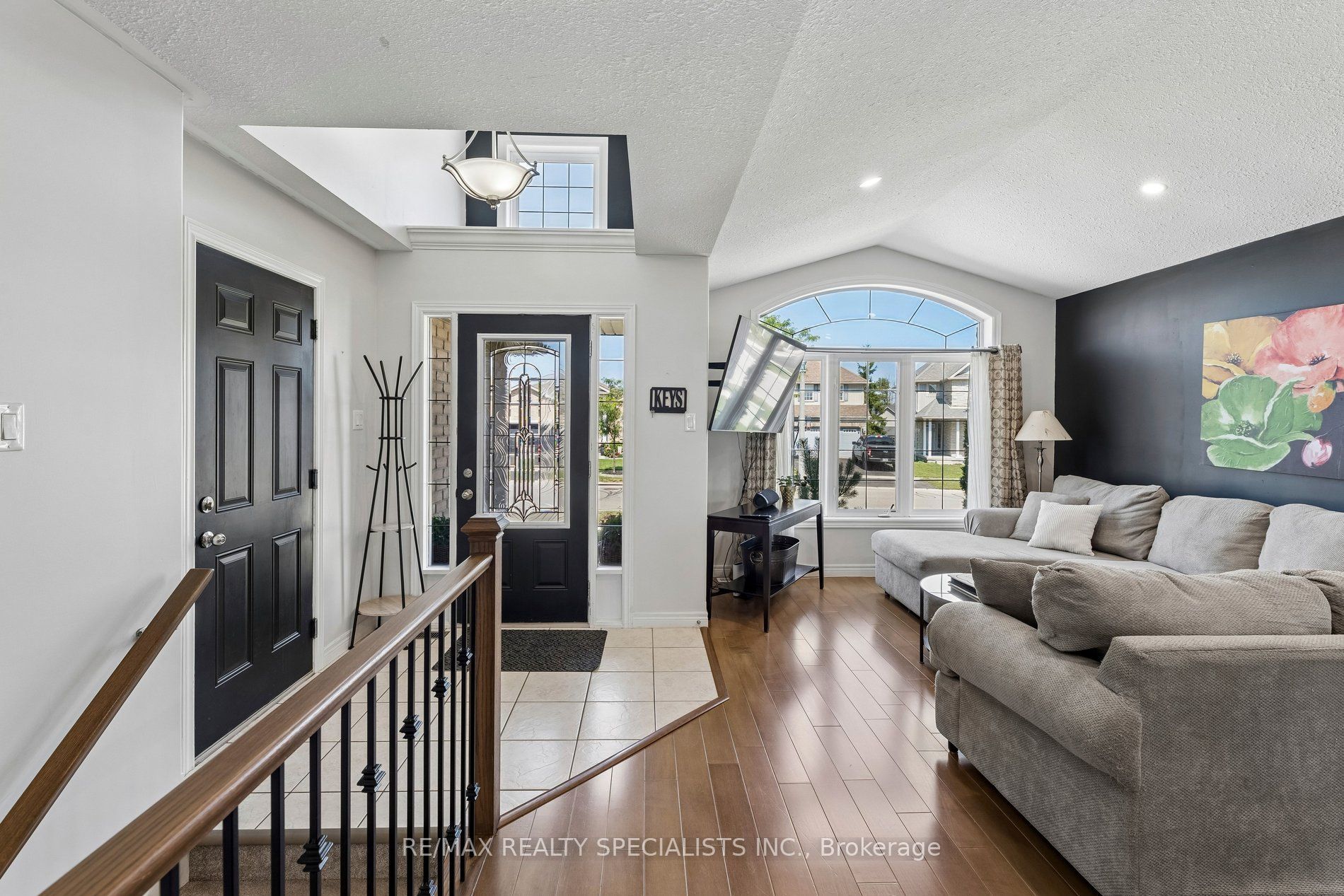 375 Fairway Road, Woodstock, ON N4T 0E1 photo 3
