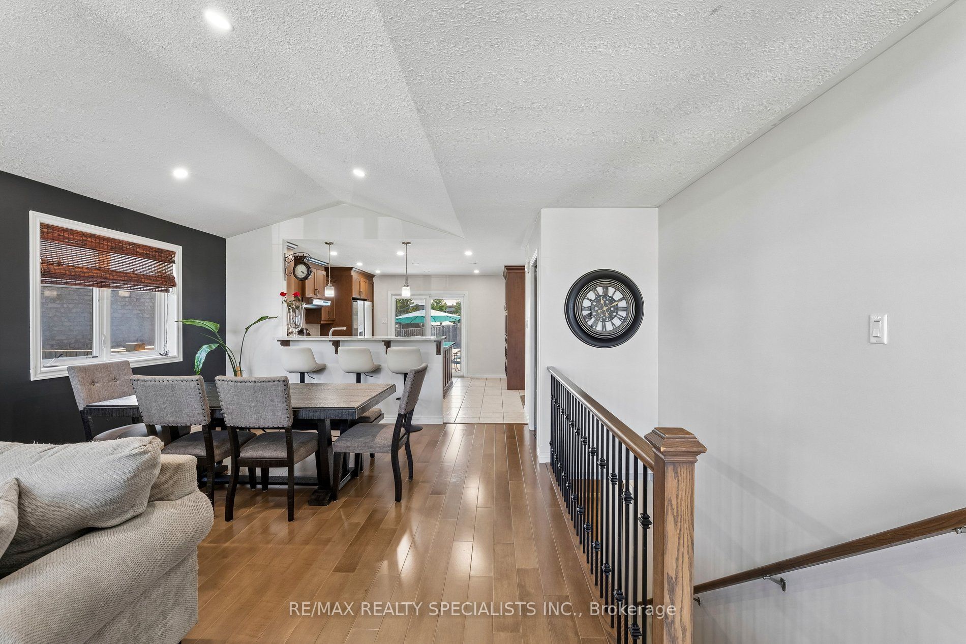375 Fairway Road, Woodstock, ON N4T 0E1 photo 4