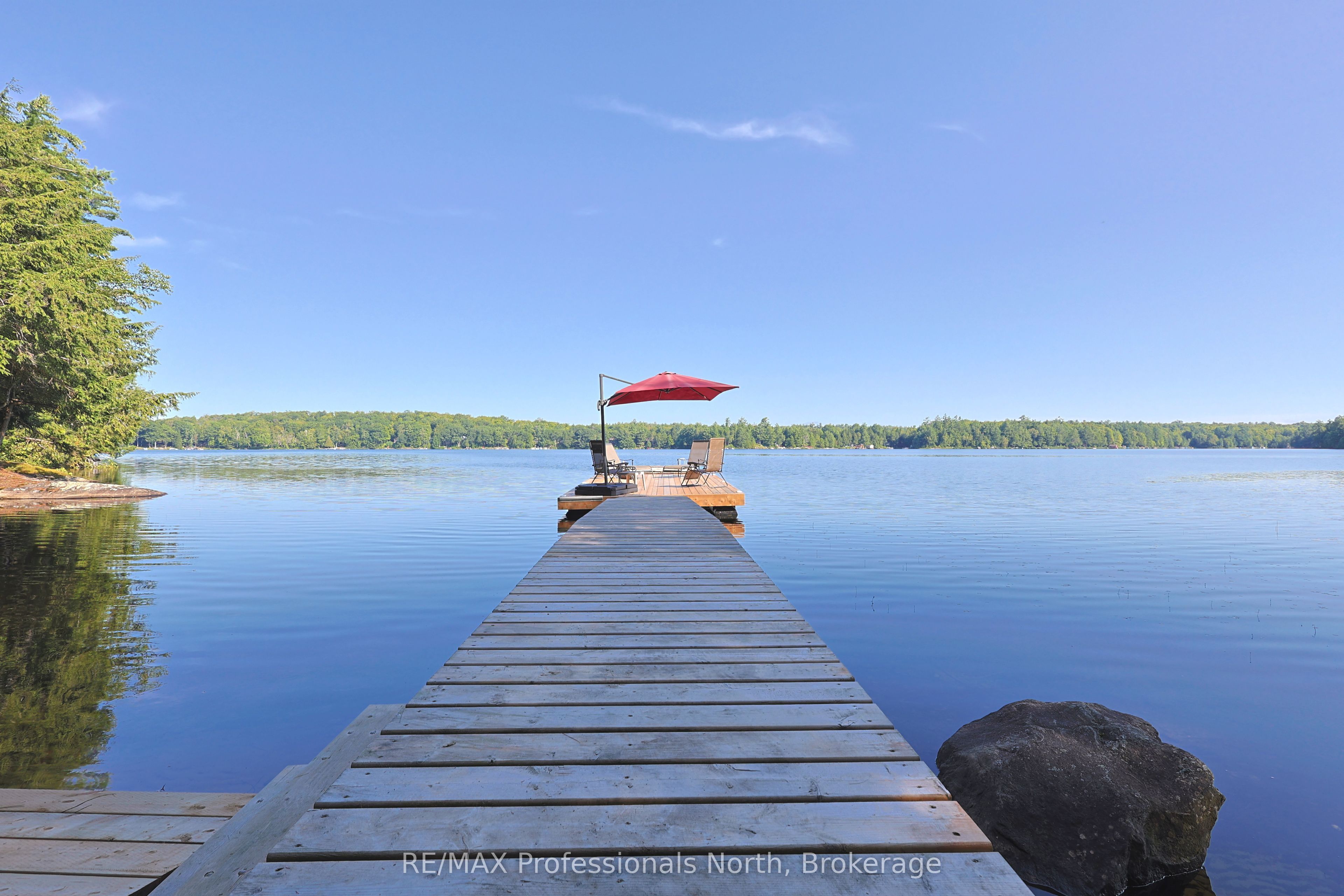 1365 Dickie Lake Road, Lake of Bays, ON P0B 1A0