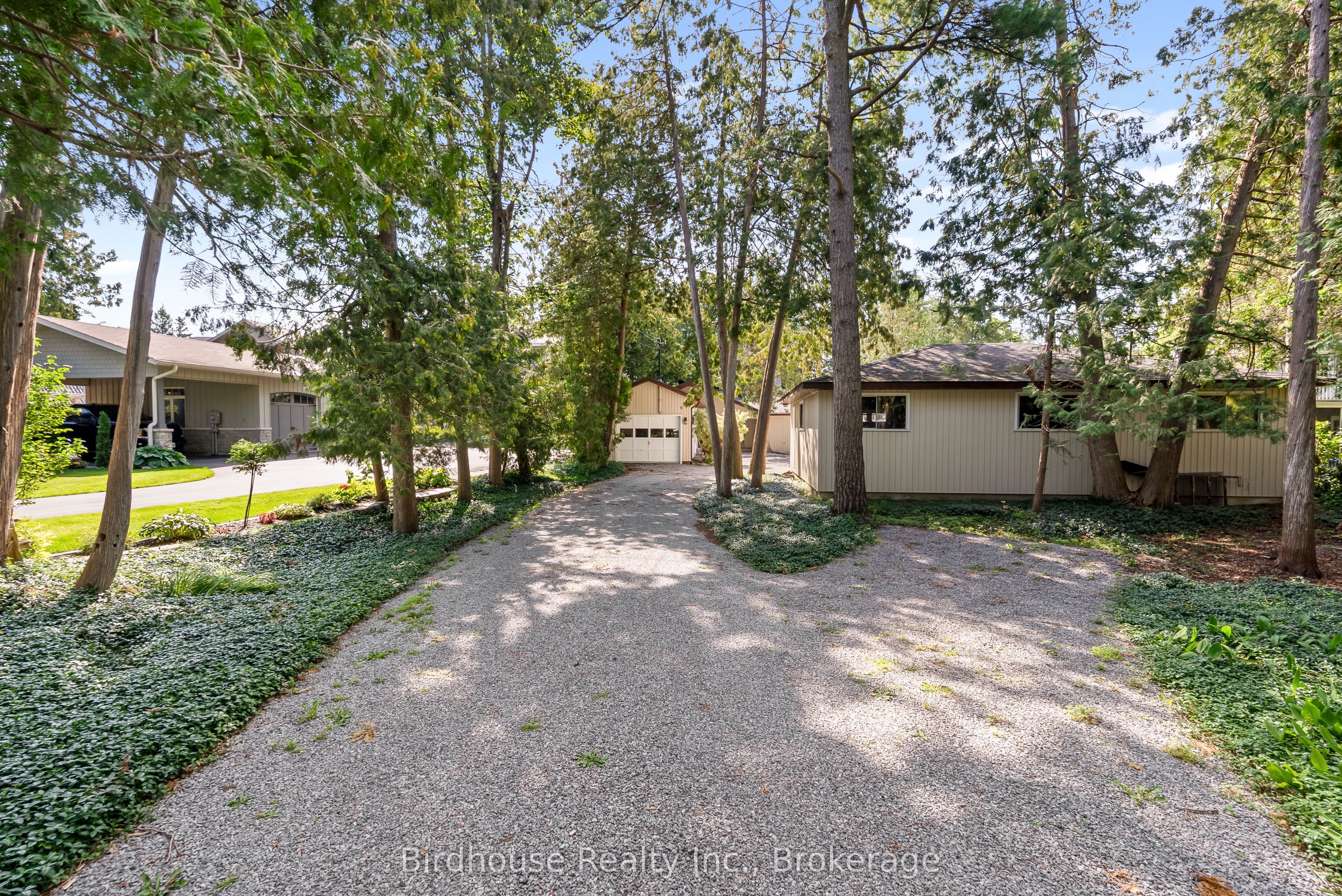99 Riverside Drive, Kawartha Lakes, ON K0M 1A0 photo 4