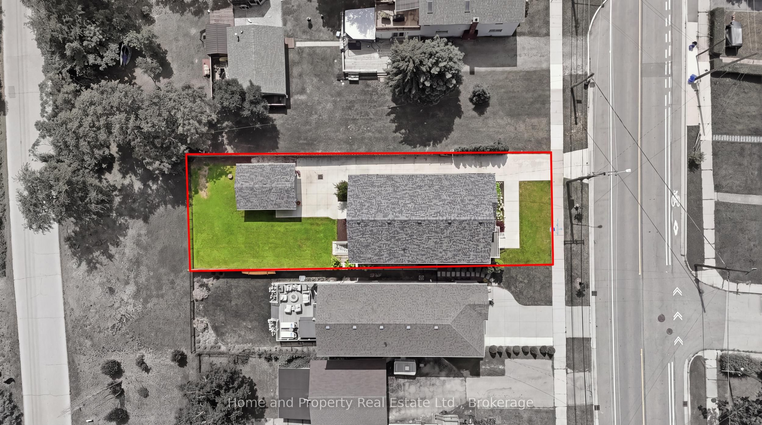 793 Beach Boulevard, Hamilton, ON L8H 6Z2 photo 4