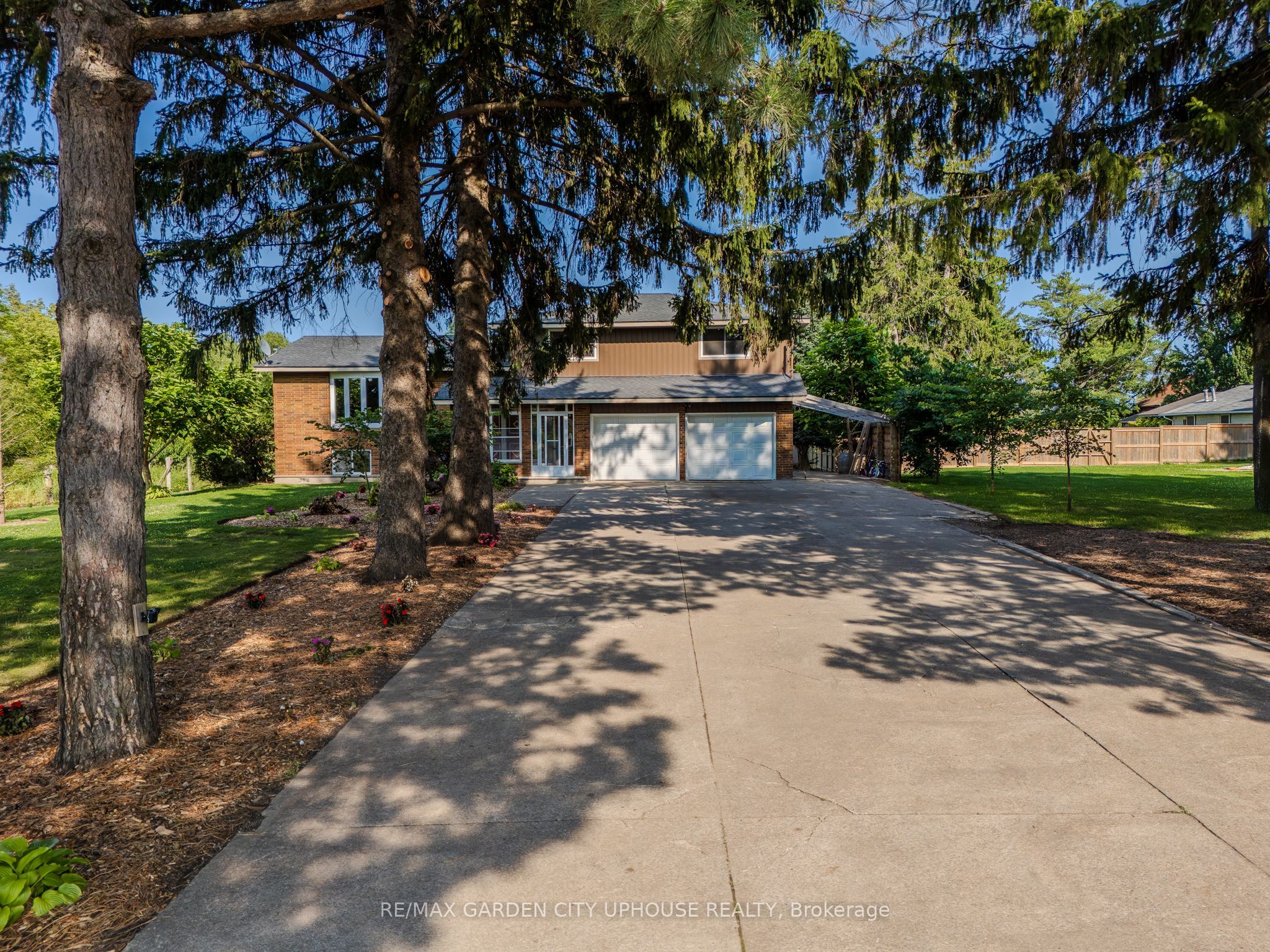 1365 Rice Road, Pelham, ON L3B 5N5 photo 2