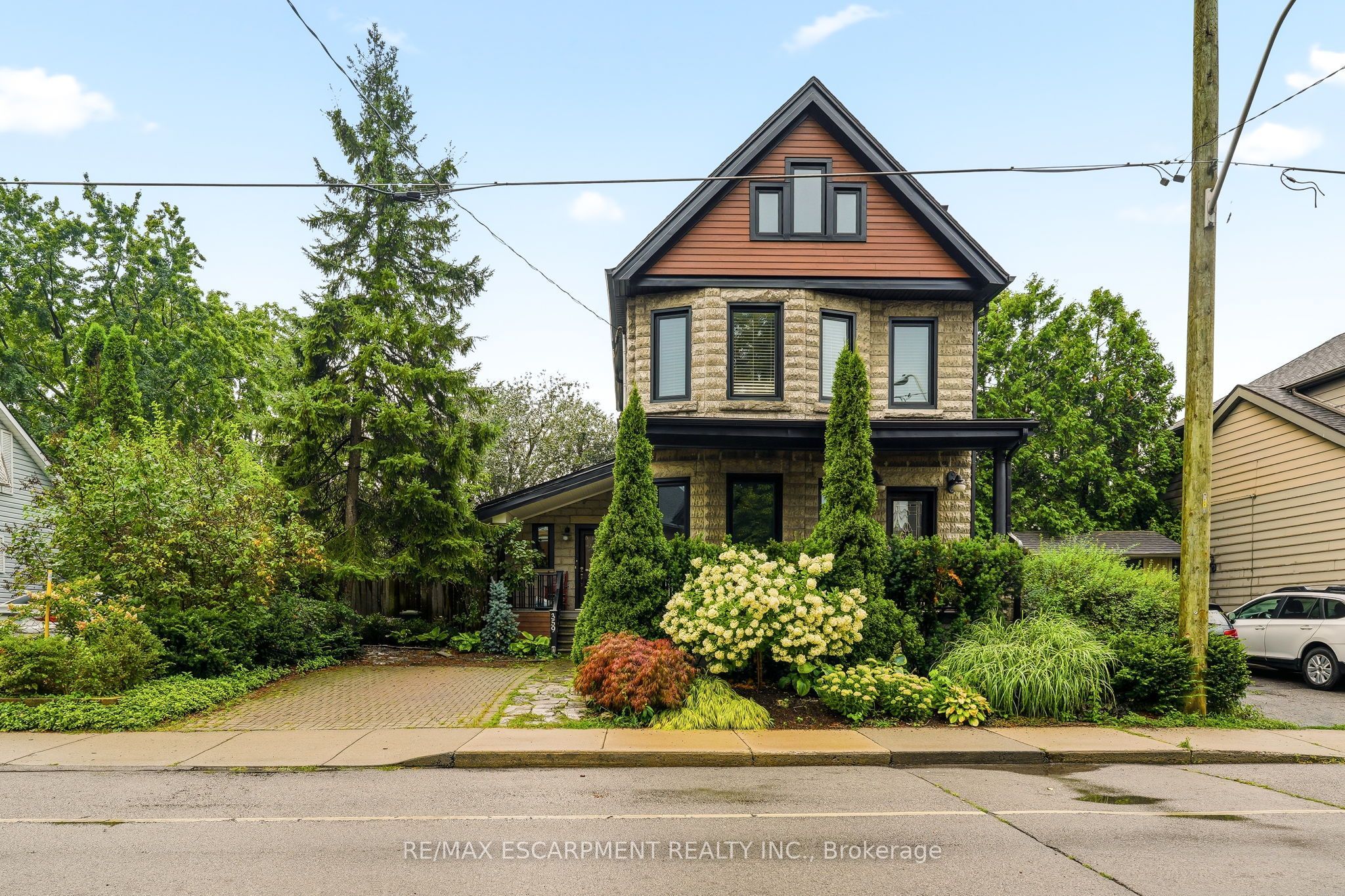 359 Herkimer Street UPPER, Hamilton, ON L8P 2J2