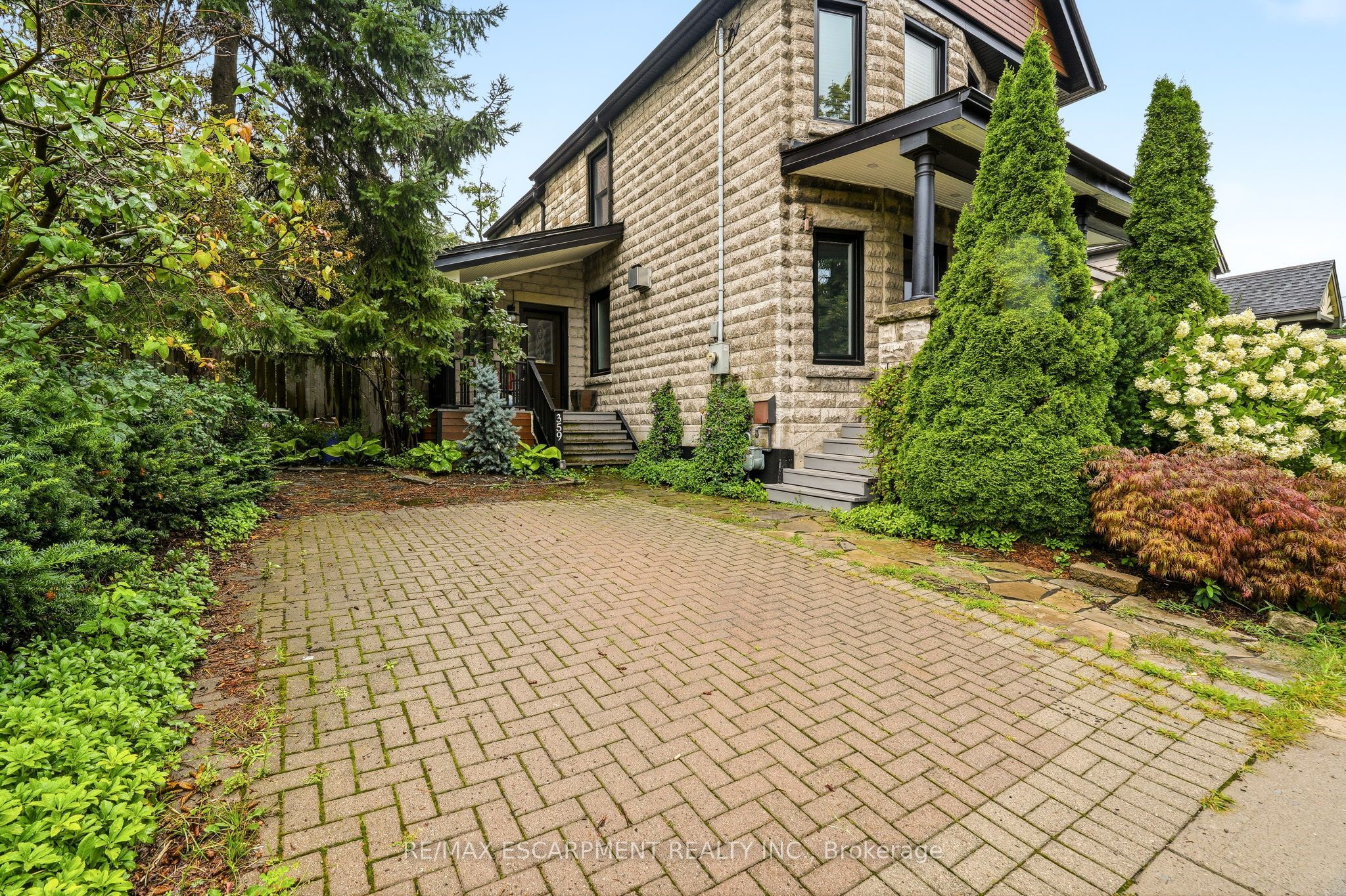 359 Herkimer Street UPPER, Hamilton, ON L8P 2J2 photo 2