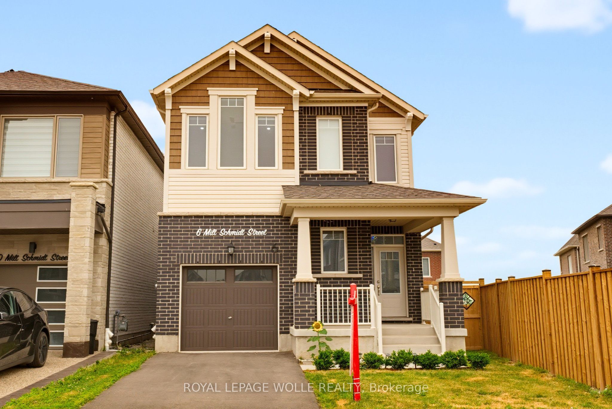 6 Milt Schmidt Street, Kitchener, ON N2R 0T2