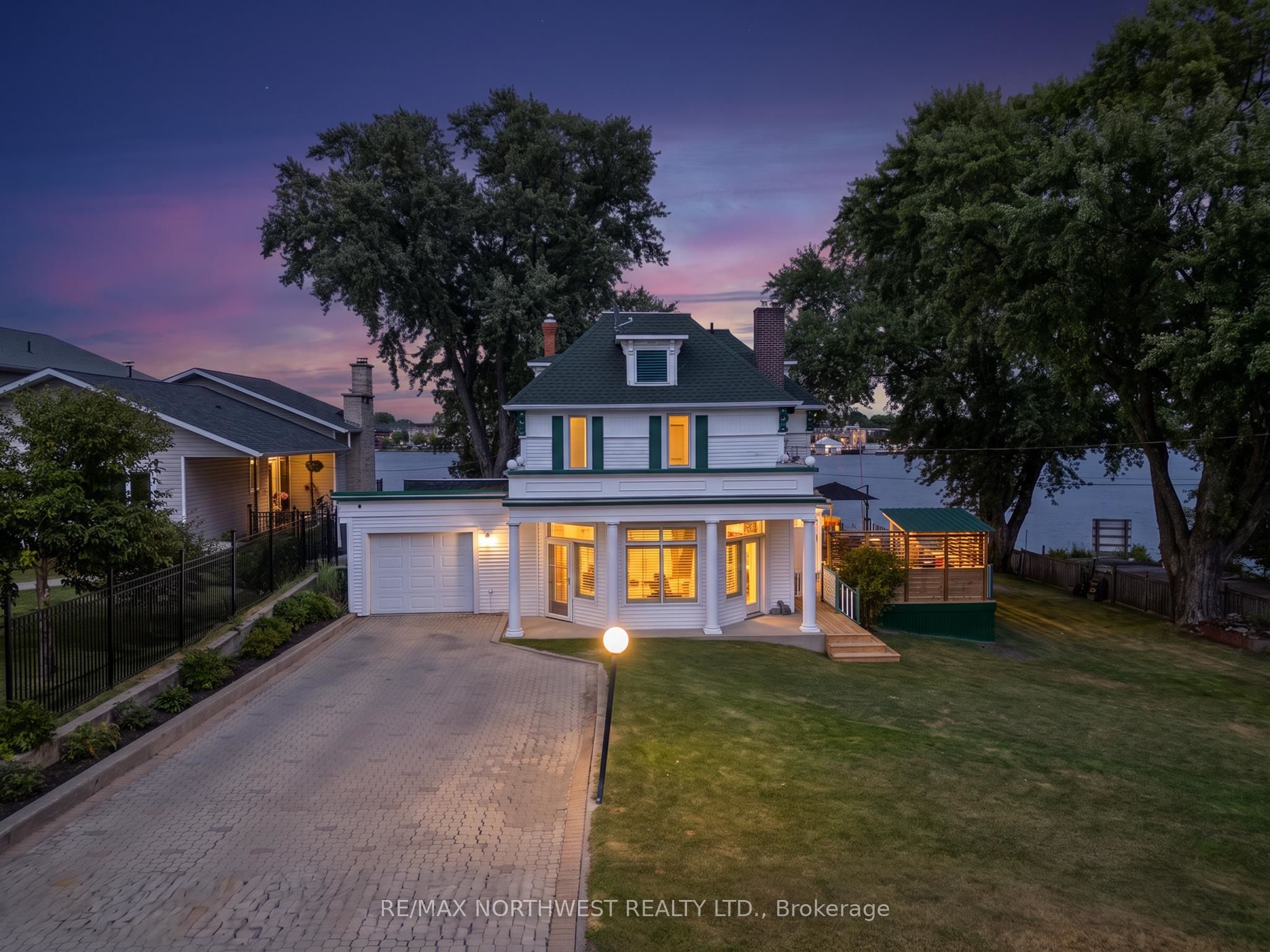3 Sylvan Street, Kenora, ON P9N 0E9
