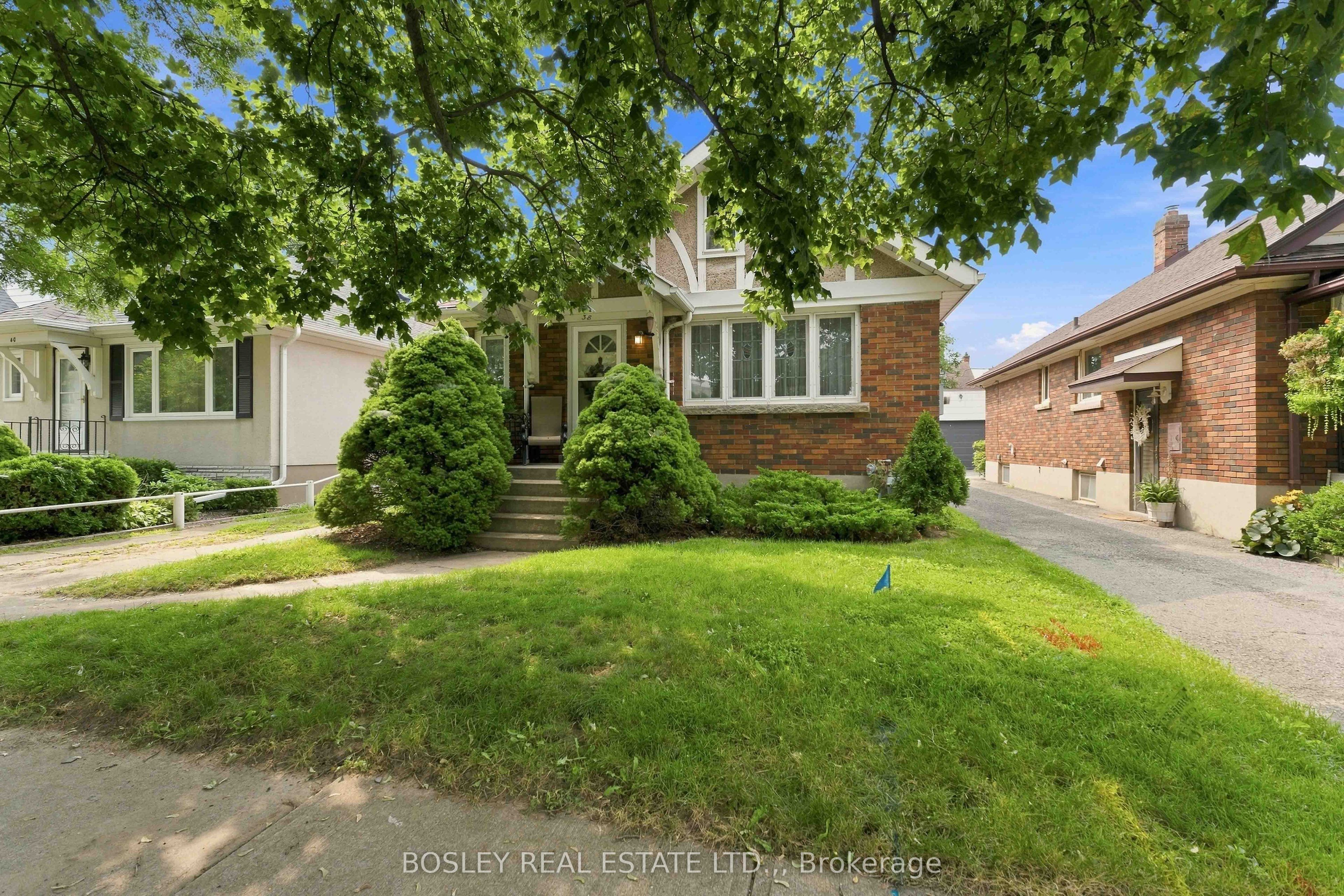 38 Spruce Street, St. Catharines, ON L2R 1B5 photo 2