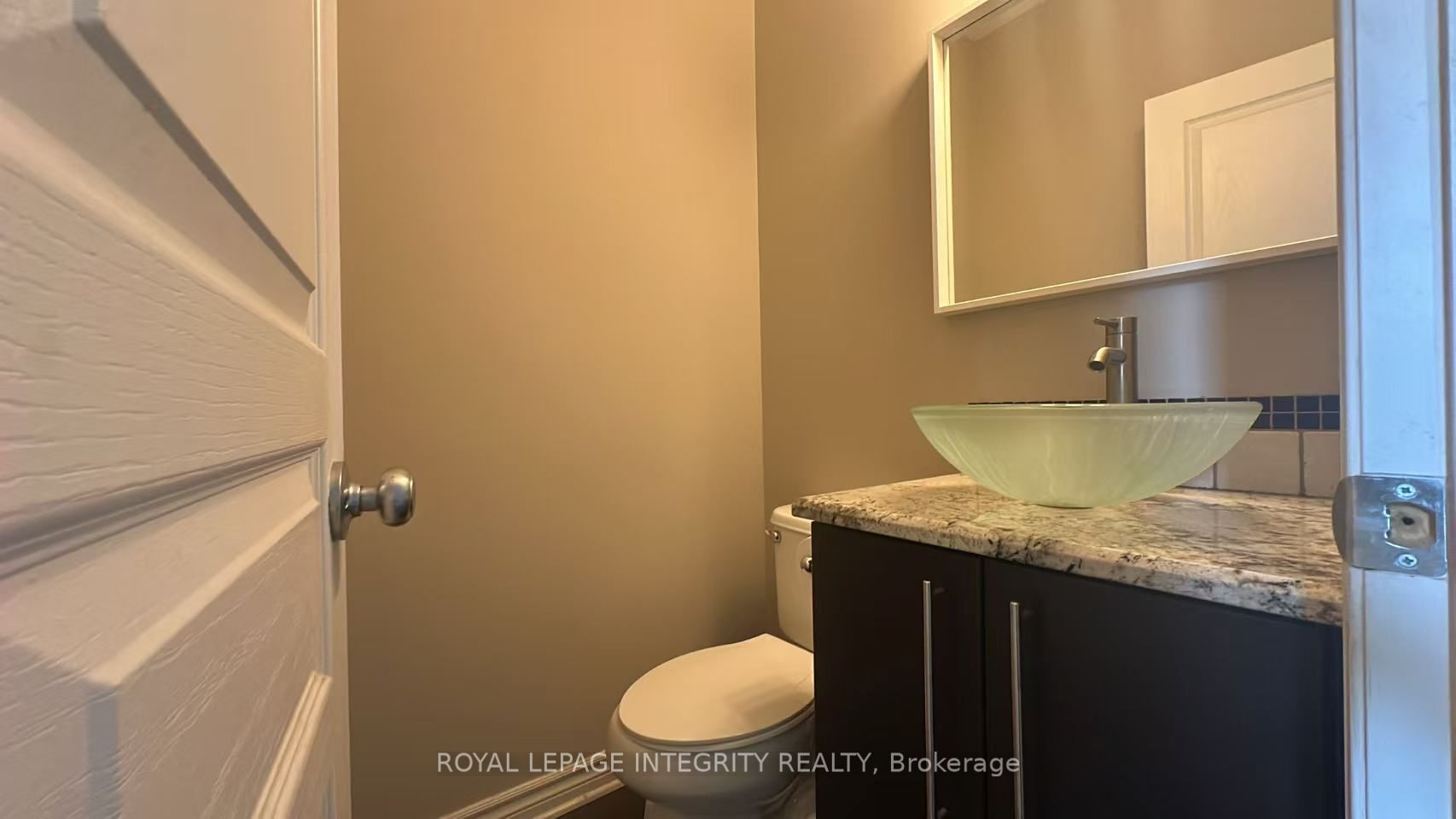 6067 North Bluff Drive, Blossom Park - Airport and Area, ON K1V 2L6 photo 3