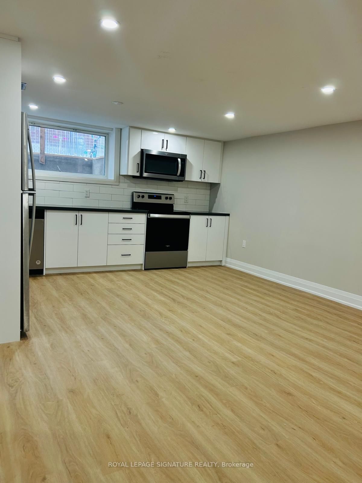 49 Edinburgh Road Bsmt, Kitchener, ON N2B 1M4 photo 5