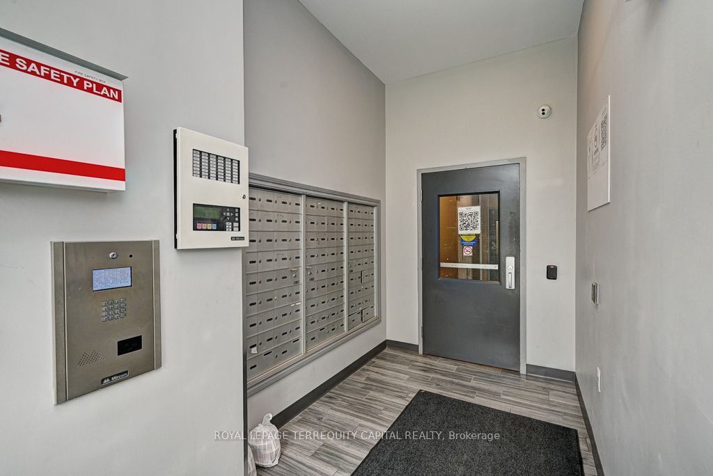 275F Larch Street 310, Waterloo, ON N2L 3R2 photo 4
