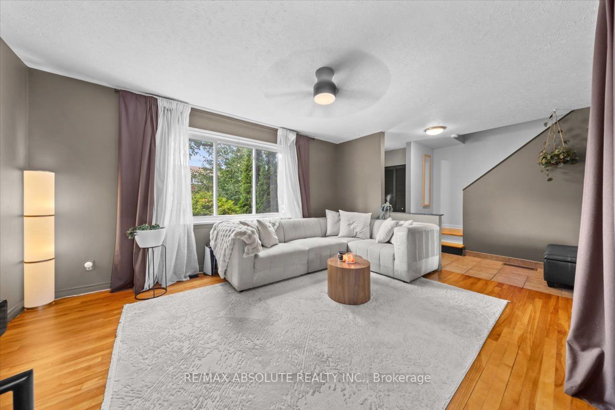 791 Borthwick Avenue, Overbrook - Castleheights and Area, ON K1K 2M5 photo 5