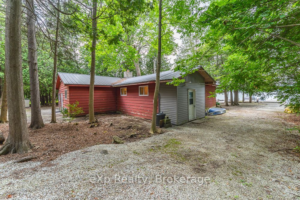 163 Mallard Street, Georgian Bluffs, ON N0H 2T0 photo 2