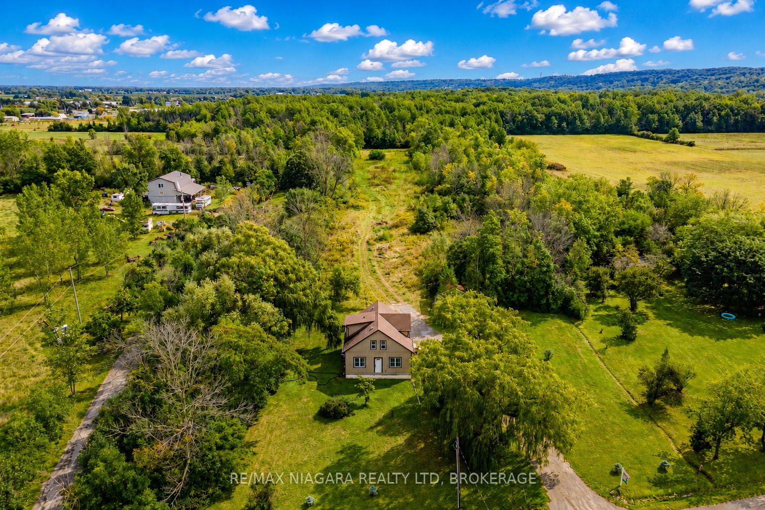 487 Four Mile Creek Road, Niagara-on-the-Lake, ON L0S 1J0 photo 2