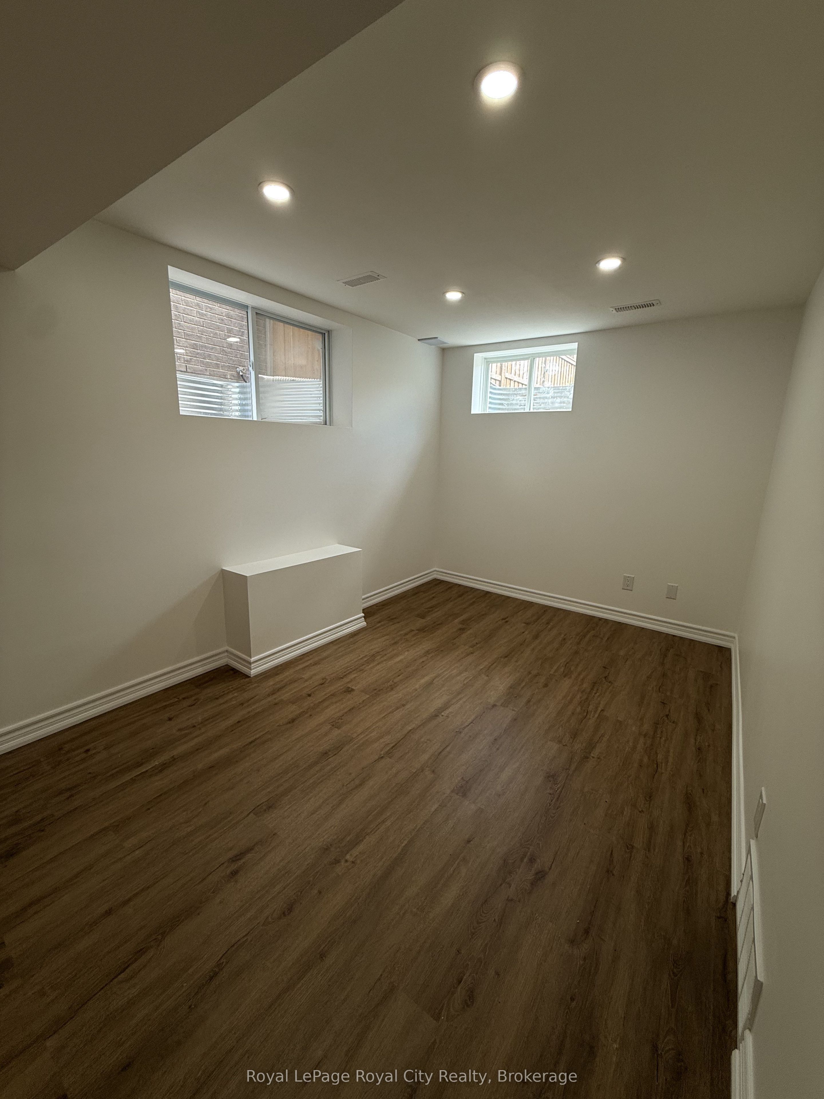 34 John Brabson Crescent, Guelph, ON N1G 0G5 photo 4