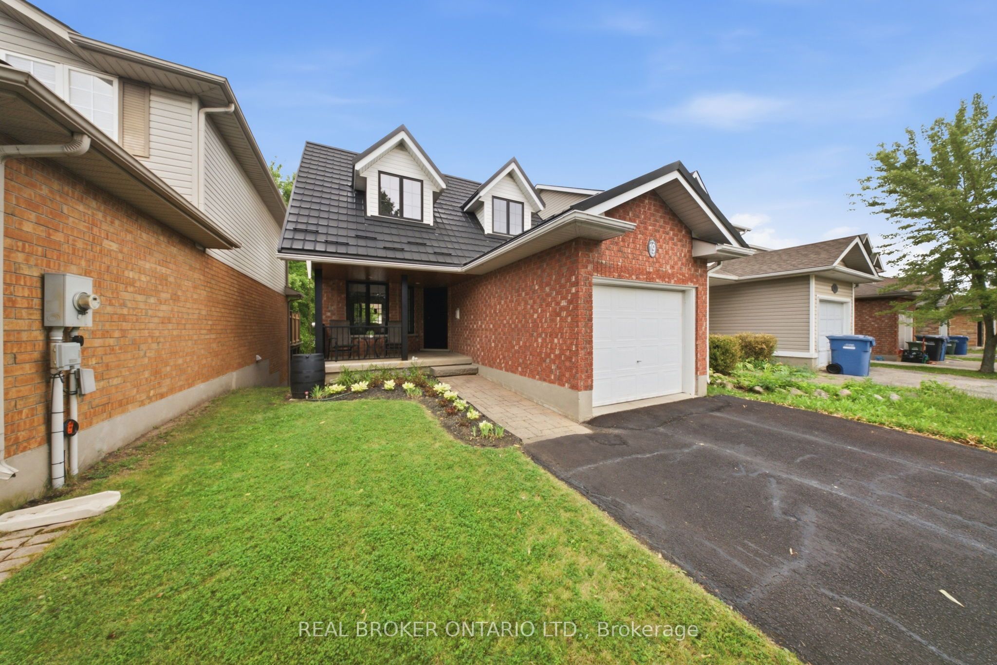 19 Boulder Crescent, Guelph, ON N1G 5A3 photo 2