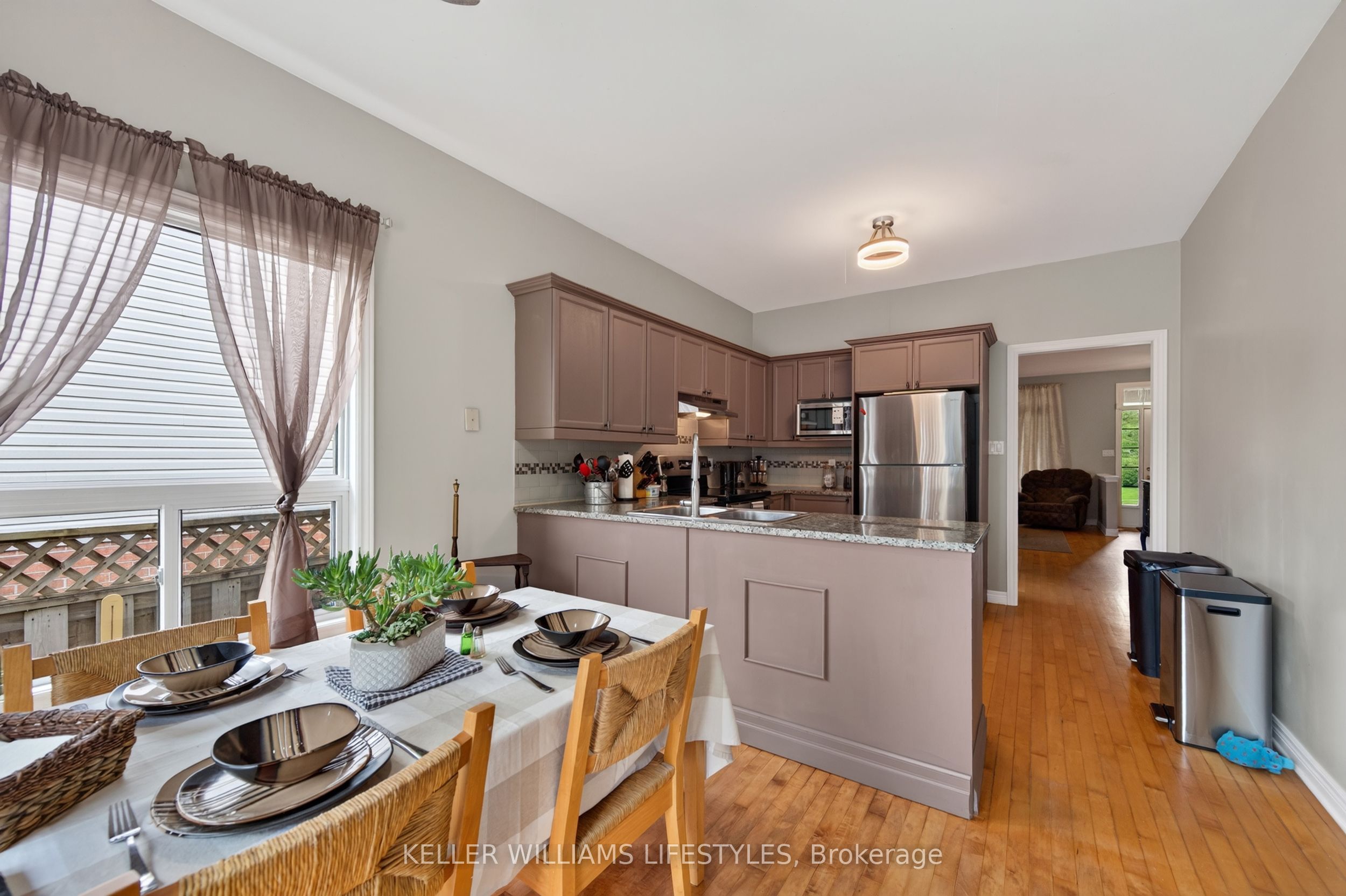 227 Chelton Road, London South, ON N6M 1H9 photo 3