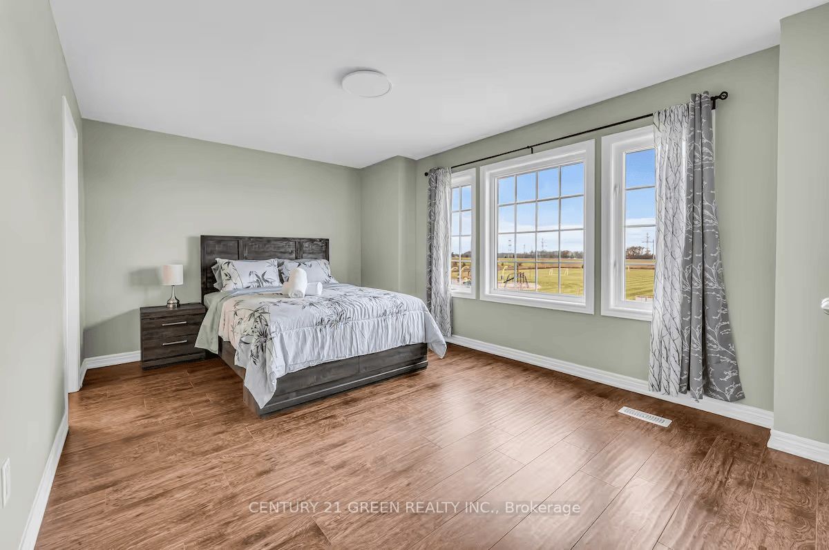 5 Sunset Way, Thorold, ON L2V 0B6 photo 3